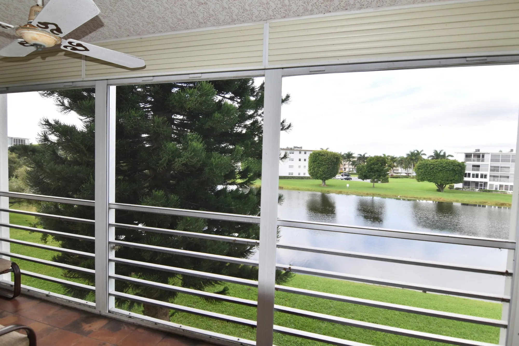 Property Slideshow image 19 of 21 | 3020 hythe b # 3020b, Boca Raton, FL, 33434