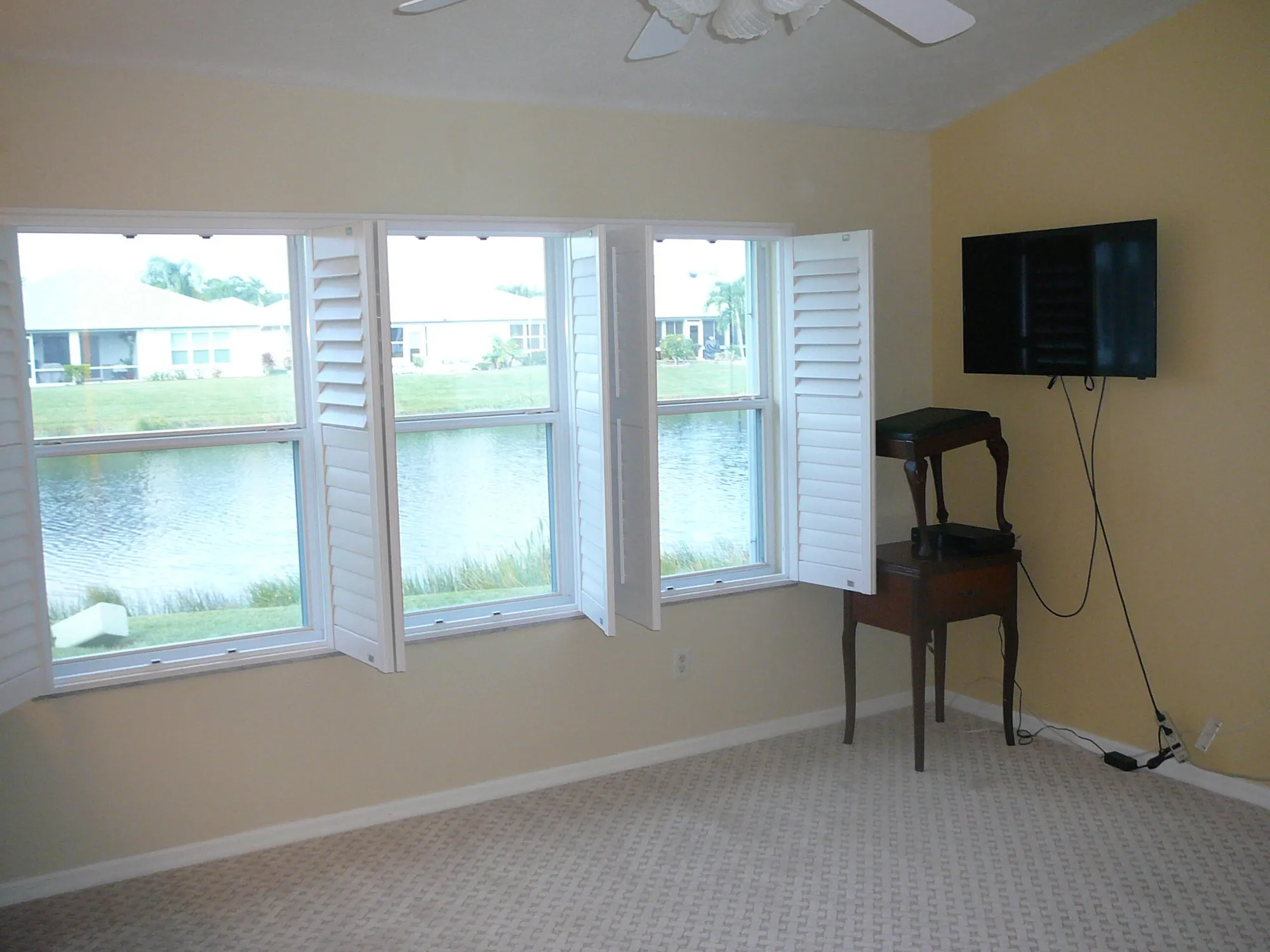 Property Slideshow image 29 of 57 | 6238 alexandria cir, Fort Pierce, FL, 34982