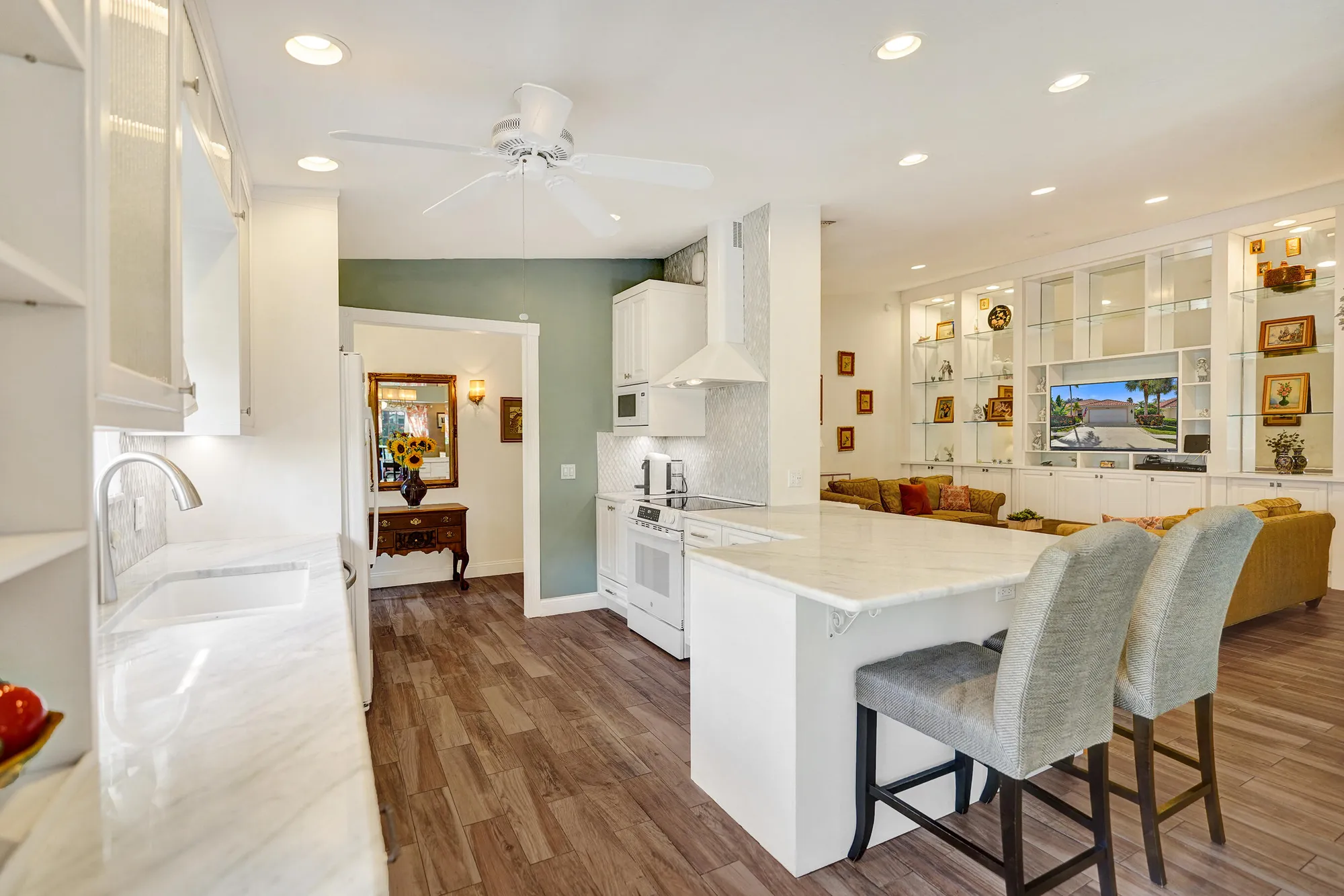 Property Slideshow image 8 of 55 | 7776 olympia dr, West Palm Beach, FL, 33411