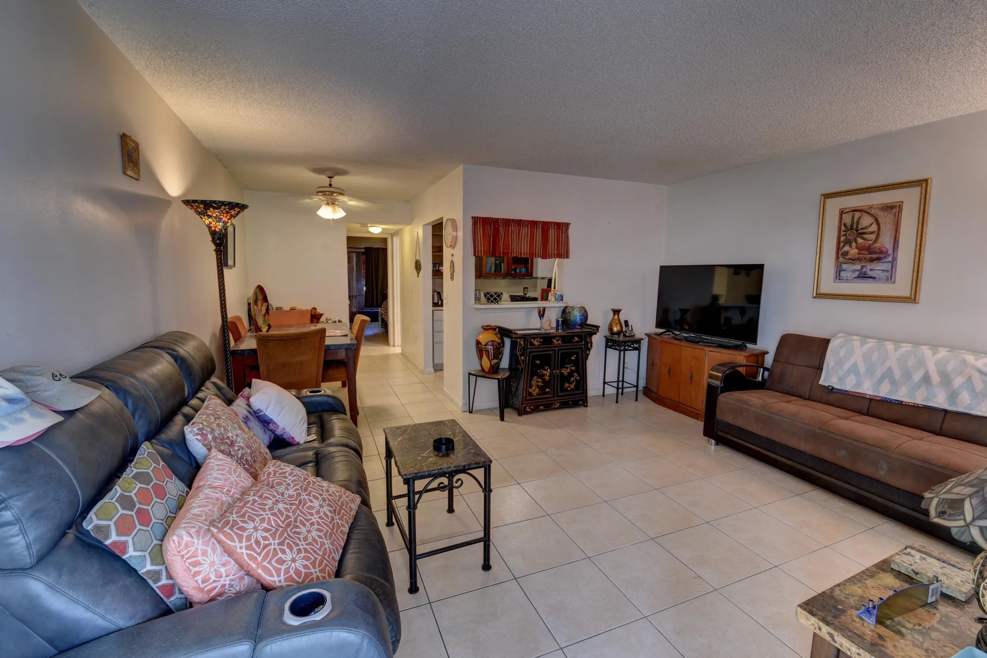 Property Slideshow image 2 of 18 | 383 markham r, Deerfield Beach, FL, 33442