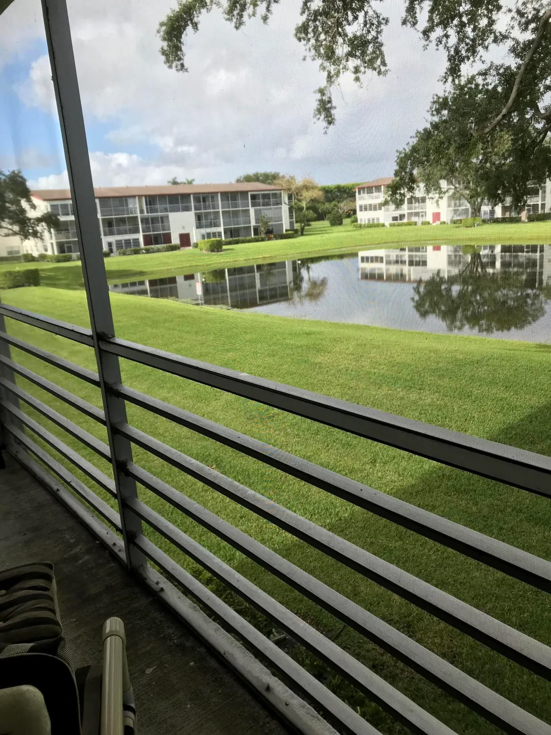 Property Slideshow image 8 of 9 | 229 fanshaw f, Boca Raton, FL, 33434