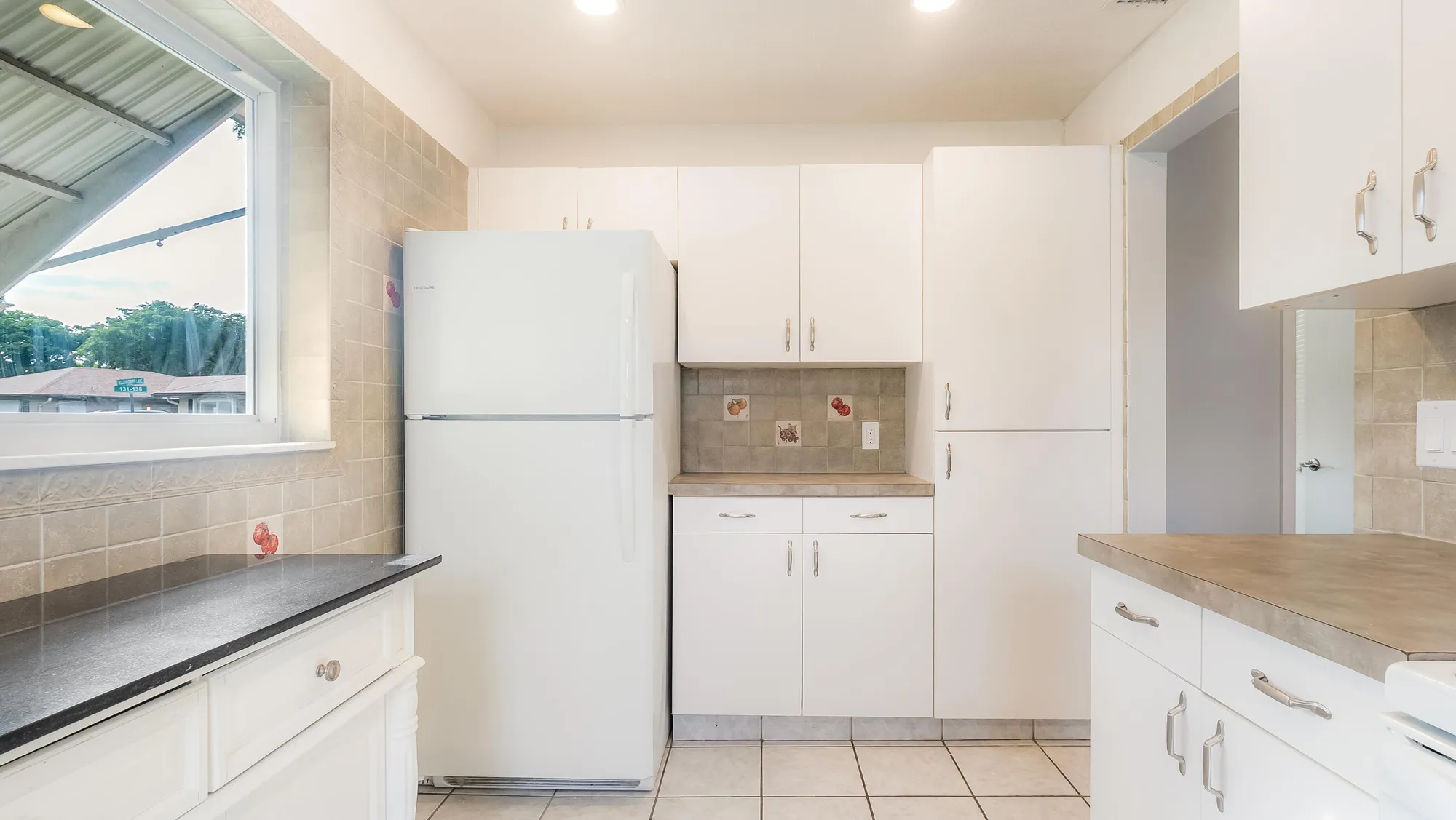 Property Slideshow image 10 of 29 | 131 mockingbird ln, Delray Beach, FL, 33445