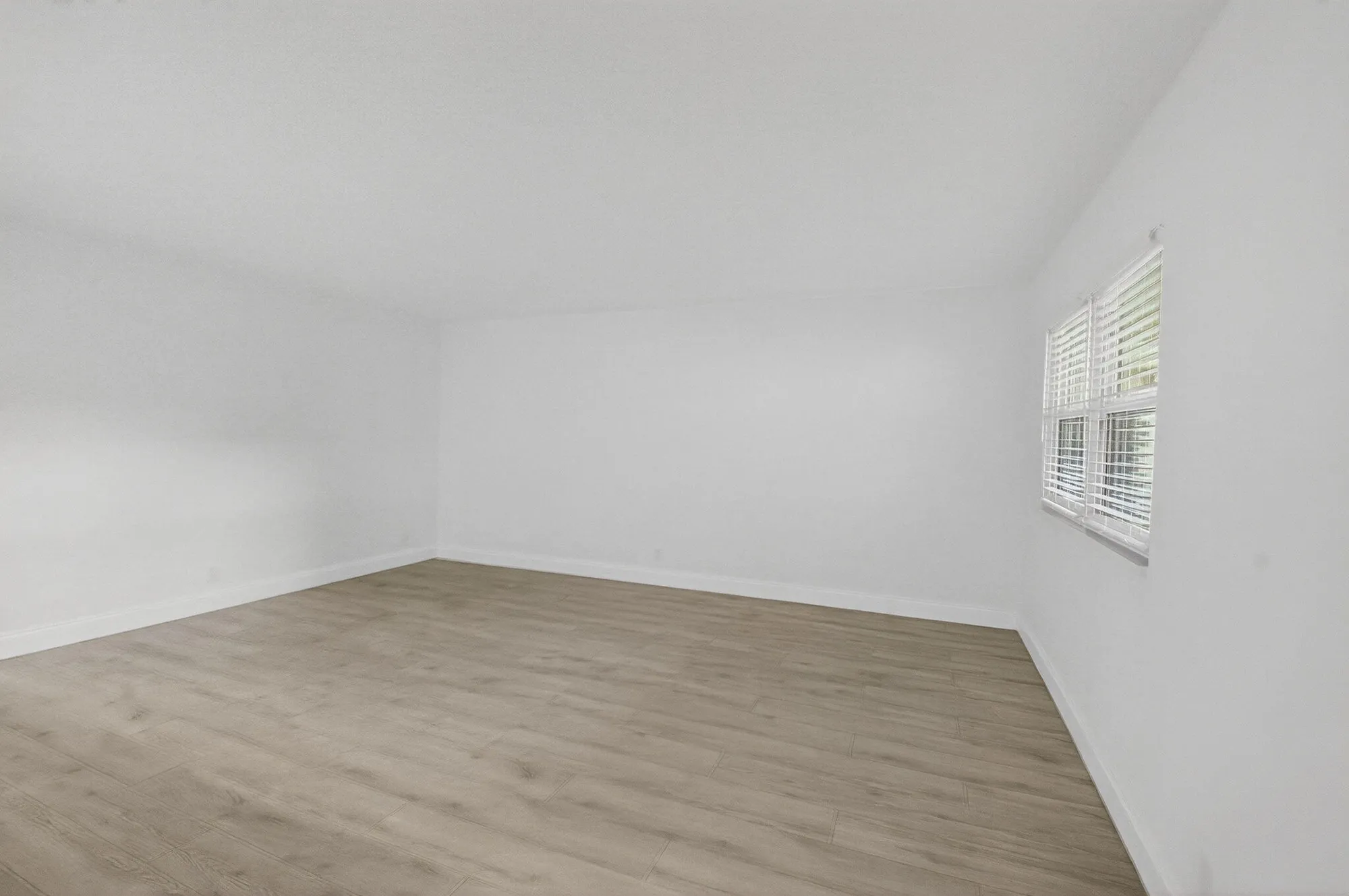 Property Slideshow image 9 of 105 | 212 monaco e, Delray Beach, FL, 33446