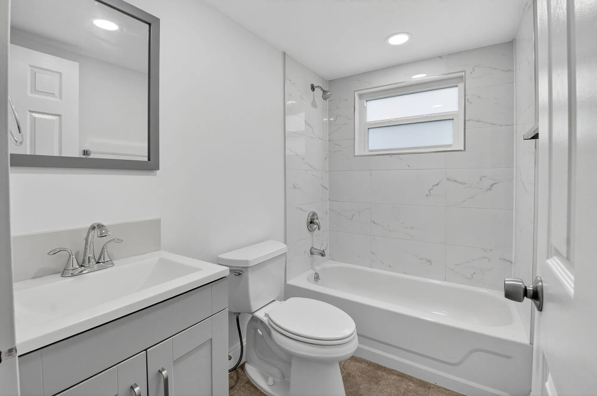 Property Slideshow image 21 of 105 | 212 monaco e, Delray Beach, FL, 33446