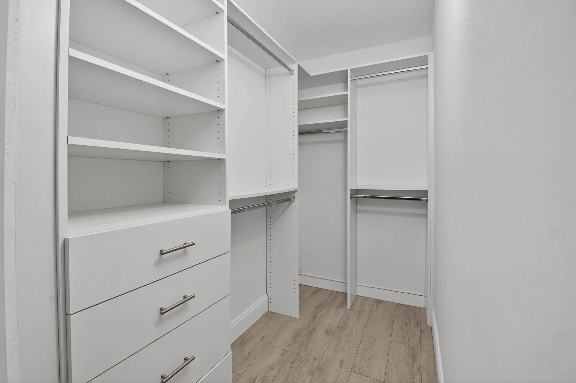 Property Slideshow image 27 of 105 | 212 monaco e, Delray Beach, FL, 33446