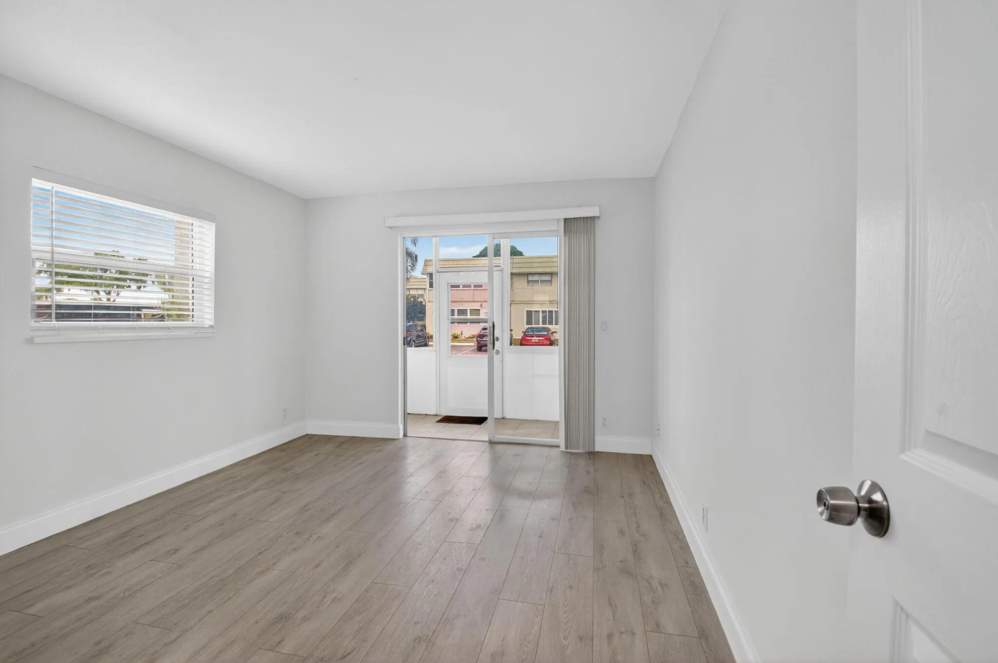 Property Slideshow image 28 of 105 | 212 monaco e, Delray Beach, FL, 33446