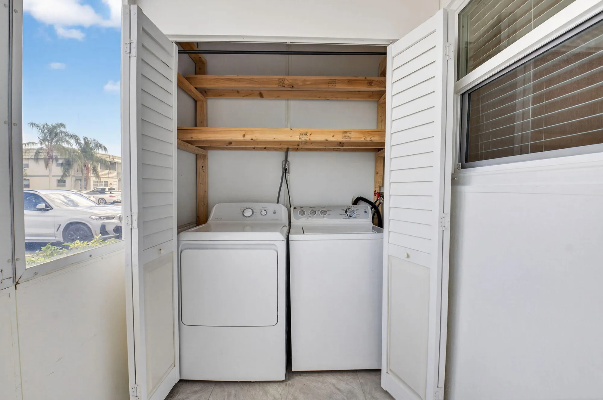 Property Slideshow image 31 of 105 | 212 monaco e, Delray Beach, FL, 33446