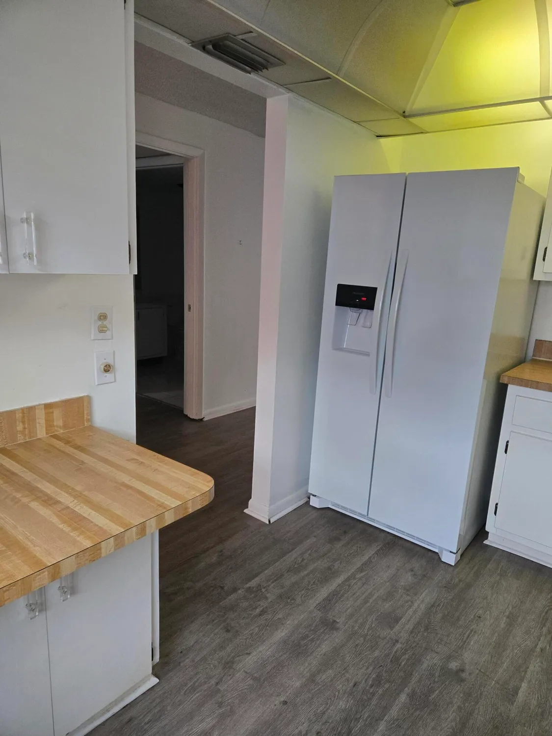 Property Slideshow image 3 of 8 | 21213 lago cir g, Boca Raton, FL, 33433