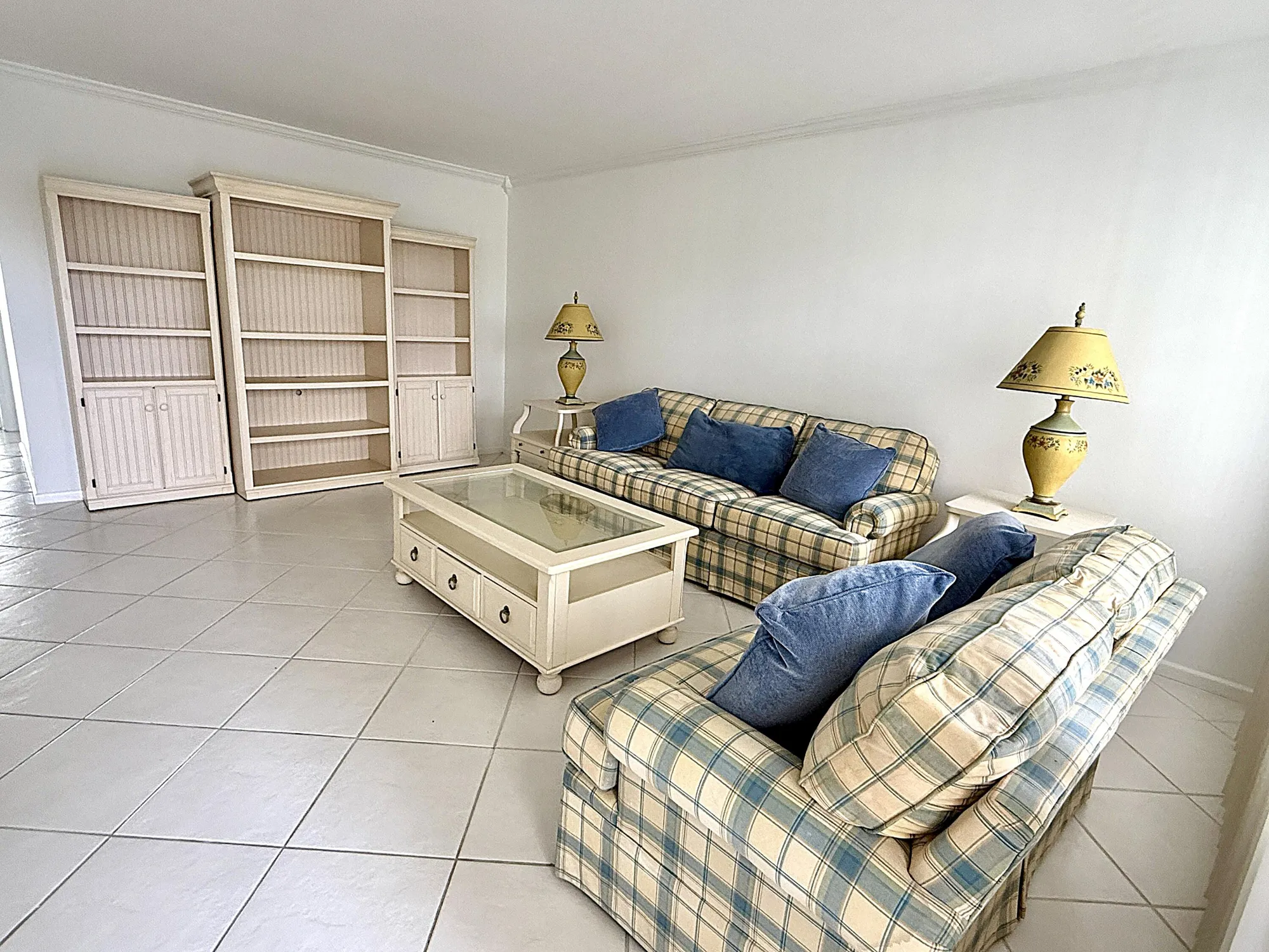 Property Slideshow image 11 of 71 | 3087 oakridge u, Deerfield Beach, FL, 33442
