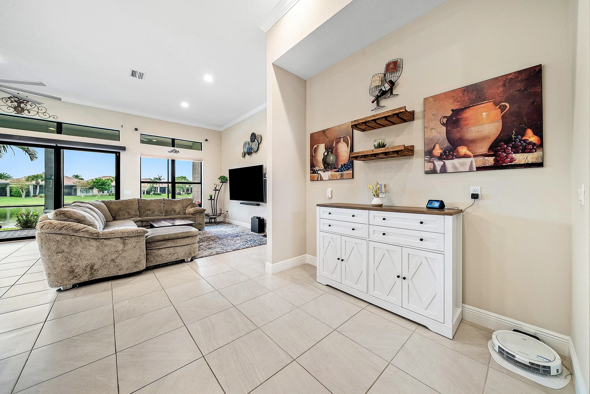 Property Slideshow image 15 of 48 | 9383 cantal cir, Parkland, FL, 33076