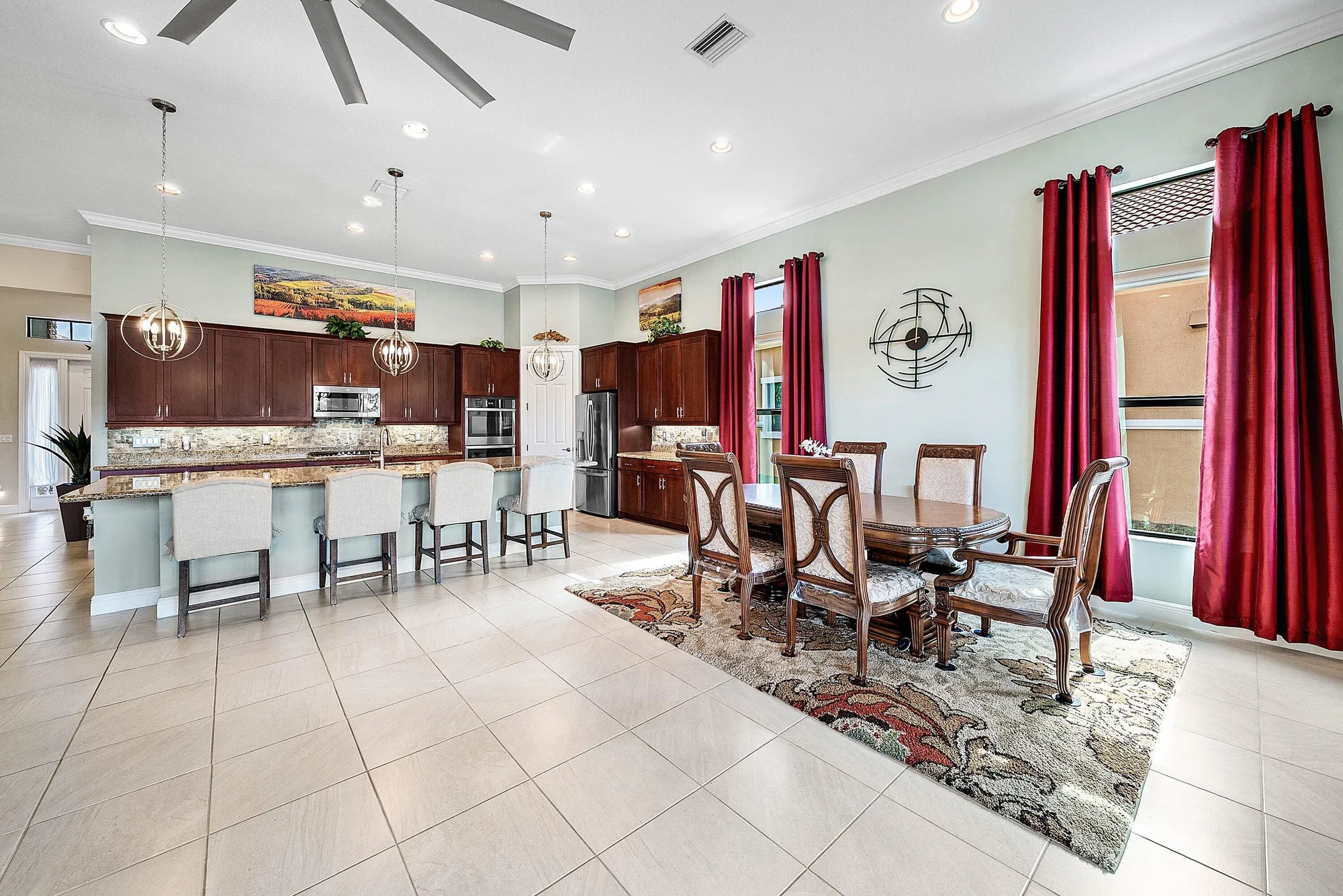 Property Slideshow image 17 of 48 | 9383 cantal cir, Parkland, FL, 33076