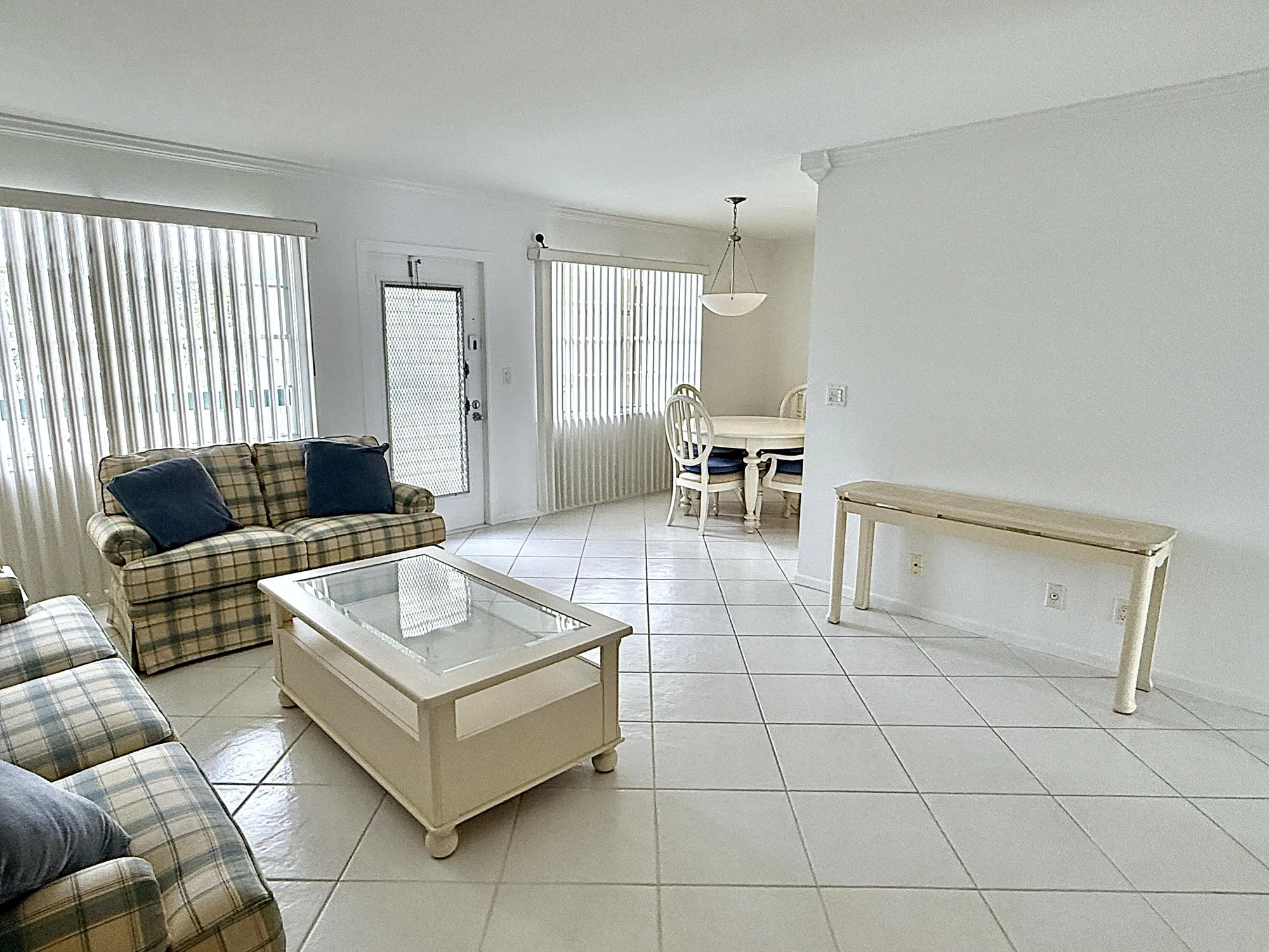 Property Slideshow image 13 of 71 | 3087 oakridge u, Deerfield Beach, FL, 33442