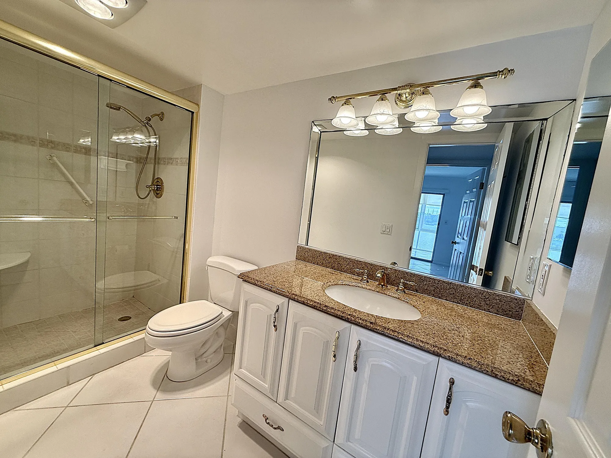 Property Slideshow image 23 of 71 | 3087 oakridge u, Deerfield Beach, FL, 33442