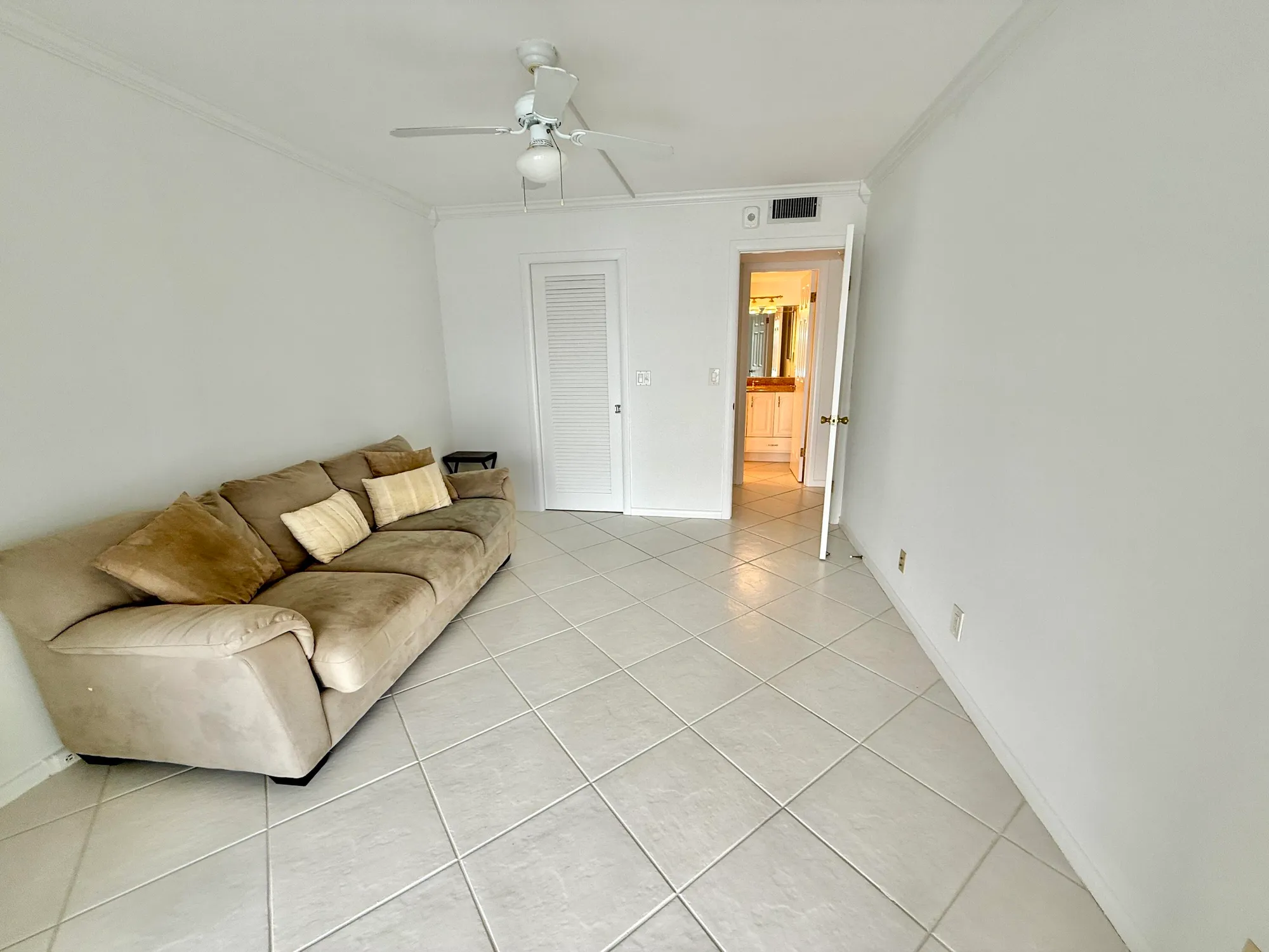 Property Slideshow image 28 of 71 | 3087 oakridge u, Deerfield Beach, FL, 33442