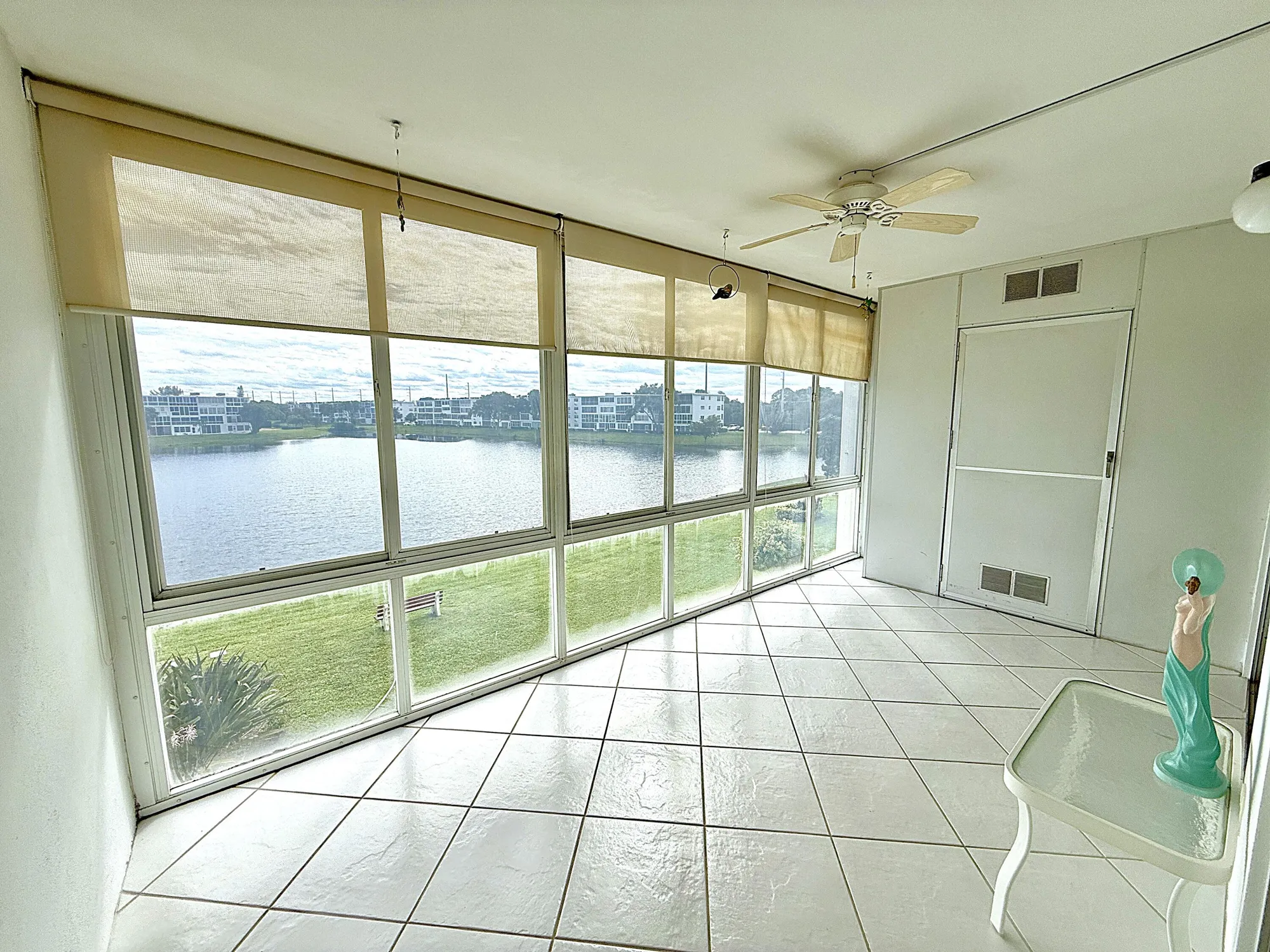 Property Slideshow image 35 of 71 | 3087 oakridge u, Deerfield Beach, FL, 33442