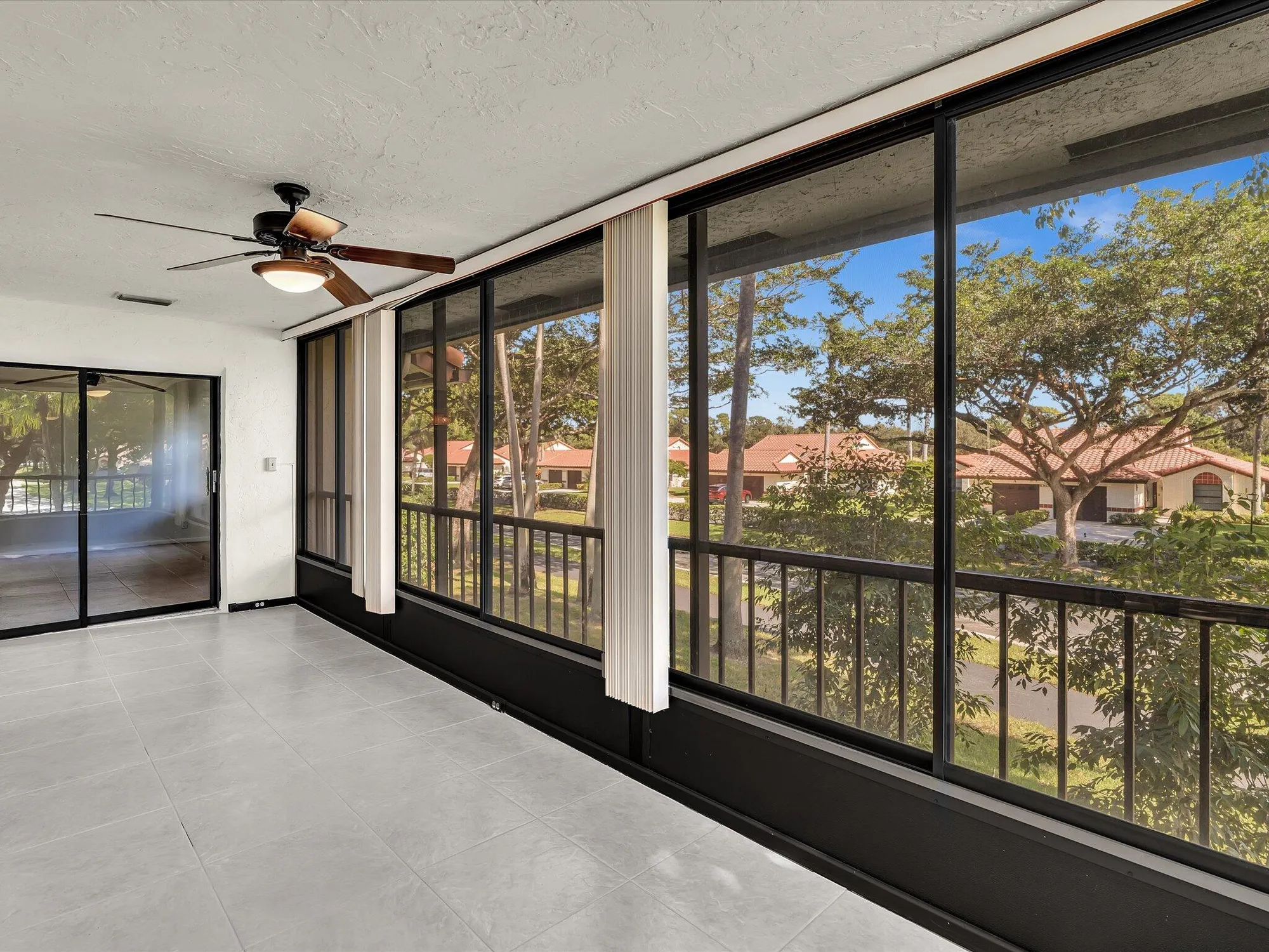 Property Slideshow image 27 of 57 | 10694 ocean palm way 202, Boynton Beach, FL, 33437