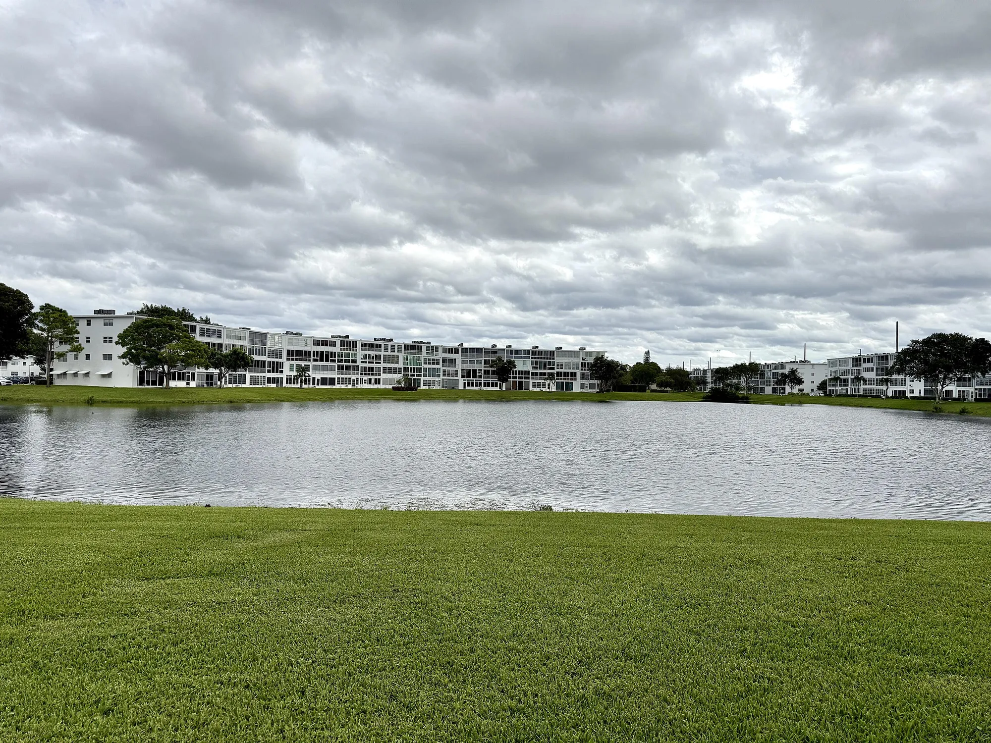 Property Slideshow image 39 of 71 | 3087 oakridge u, Deerfield Beach, FL, 33442