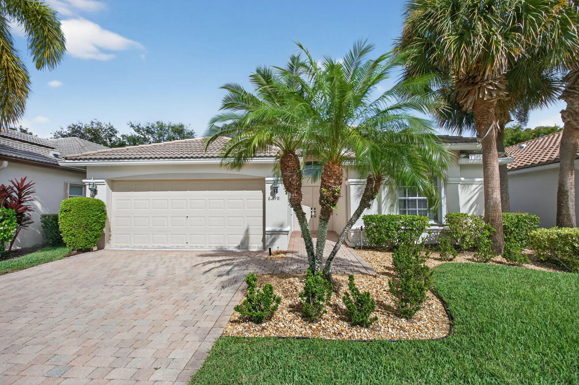 Property Slideshow image 1 of 38 | 6298 via primo st, Lake Worth, FL, 33467