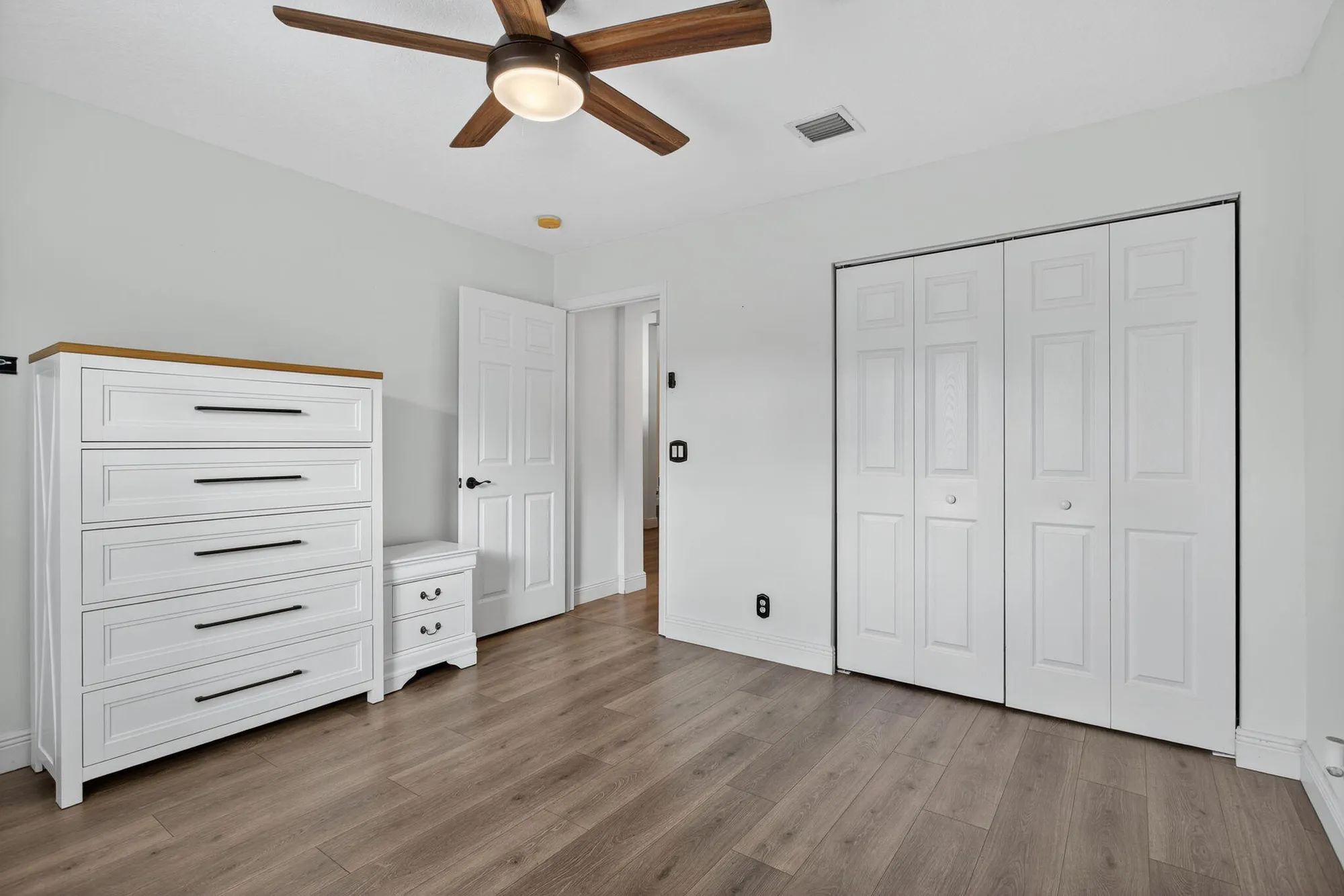 Property Slideshow image 14 of 38 | 6298 via primo st, Lake Worth, FL, 33467