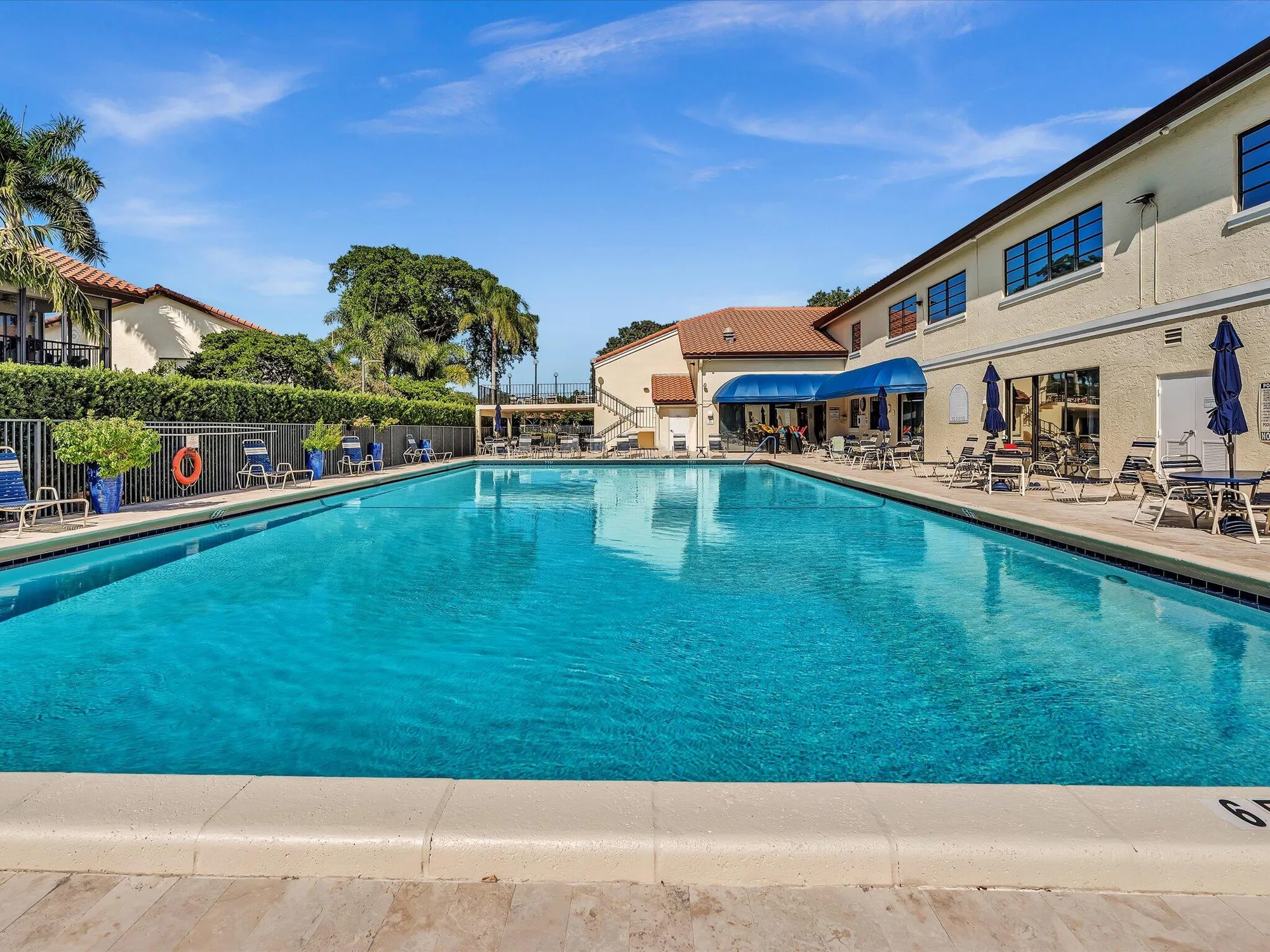 Property Slideshow image 32 of 57 | 10694 ocean palm way 202, Boynton Beach, FL, 33437