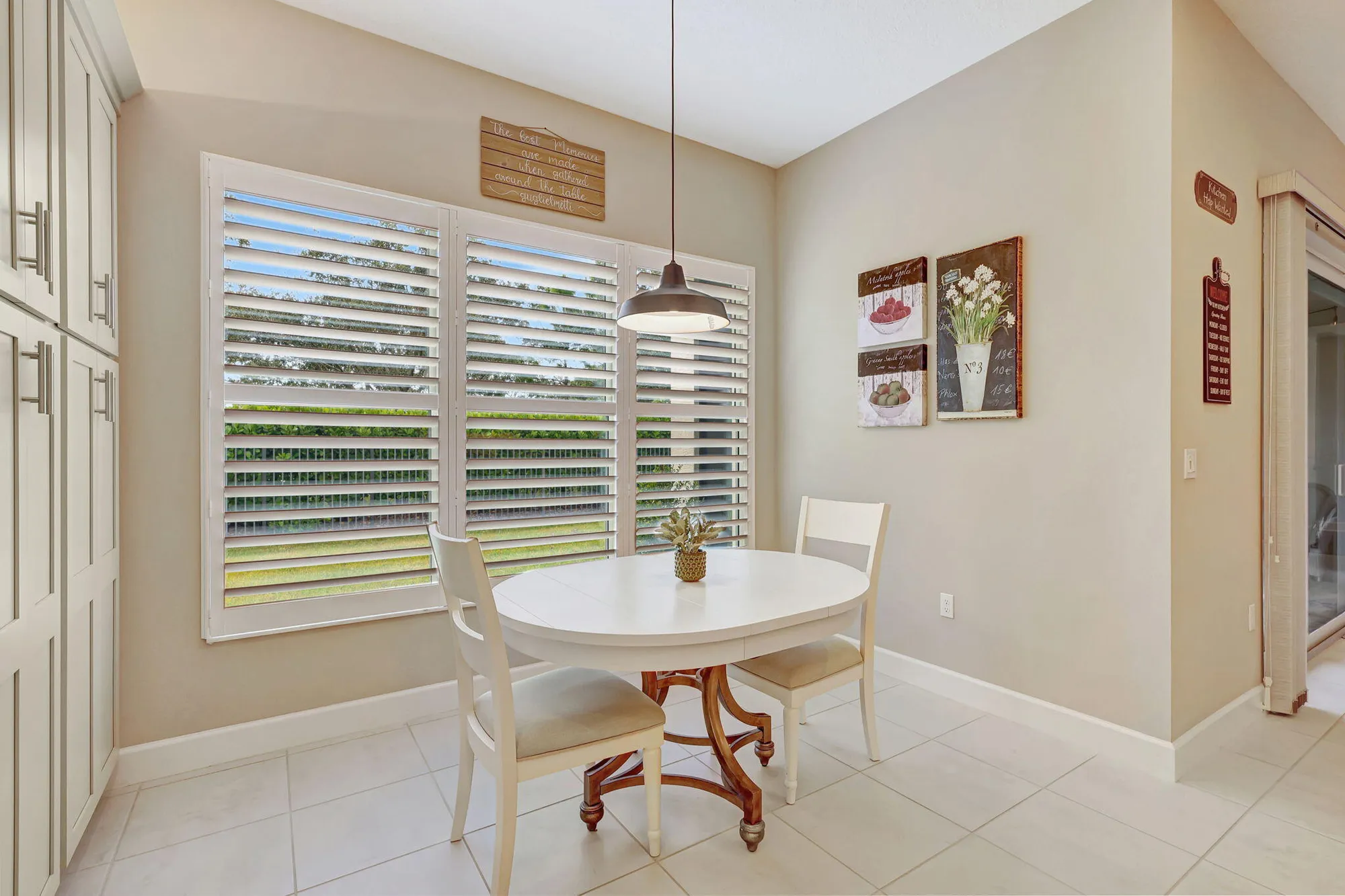 Property Slideshow image 23 of 107 | 11825 sw coronado springs dr, Port Saint Lucie, FL, 34987