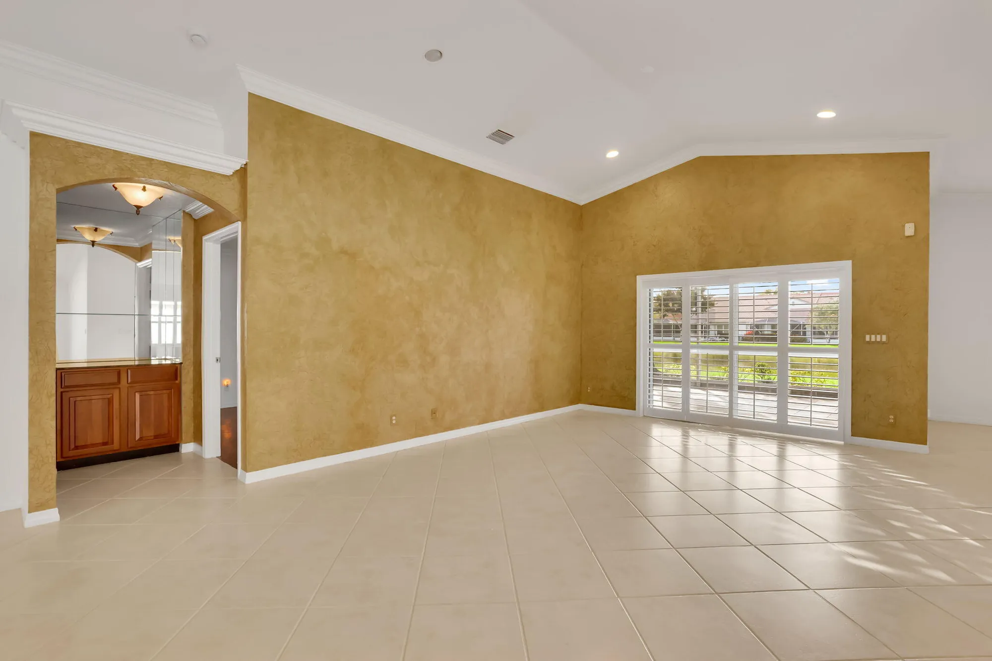 Property Slideshow image 9 of 32 | 8298 duomo cir, Boynton Beach, FL, 33472