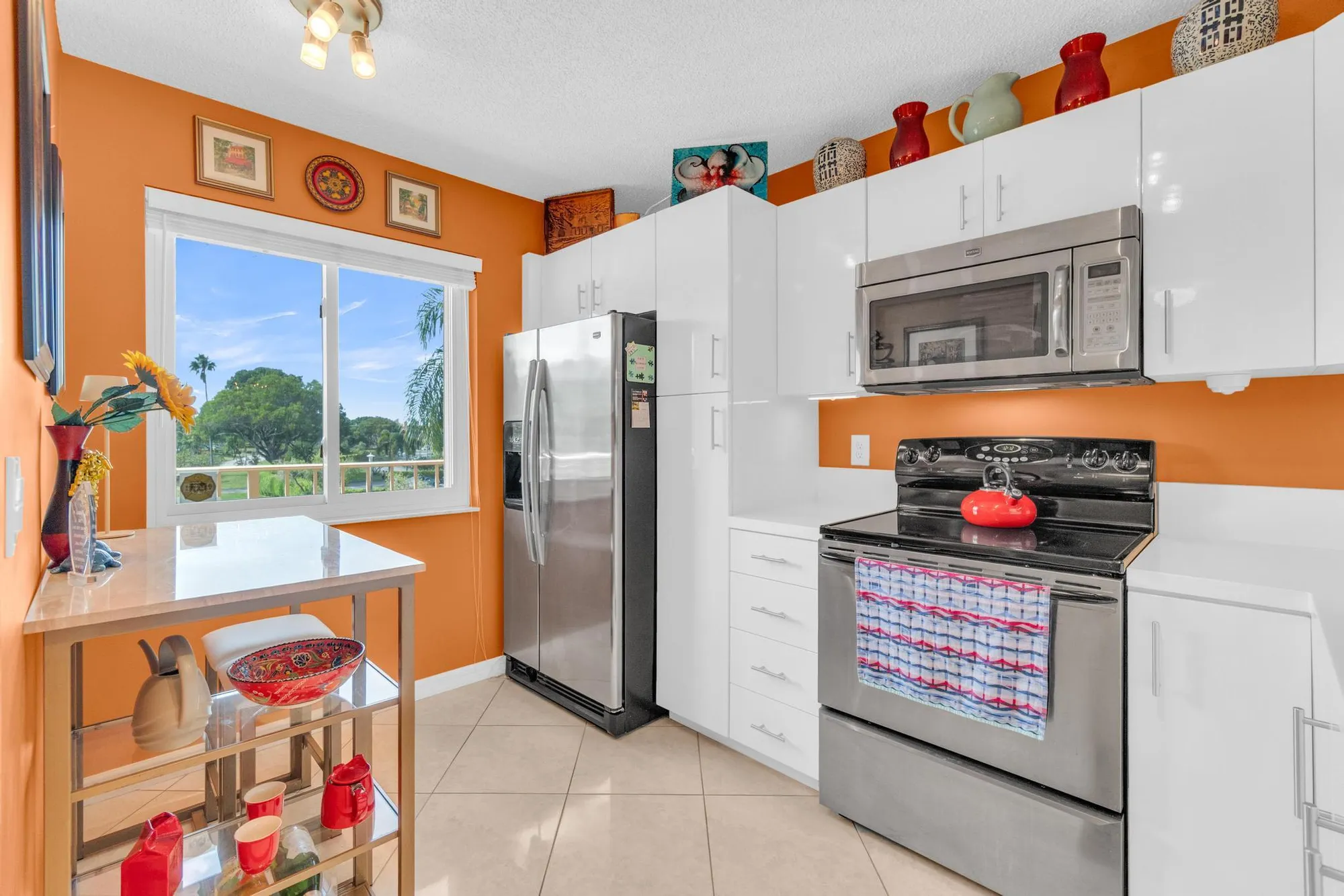Property Slideshow image 7 of 72 | 6795 huntington ln apt 306, Delray Beach, FL, 33446