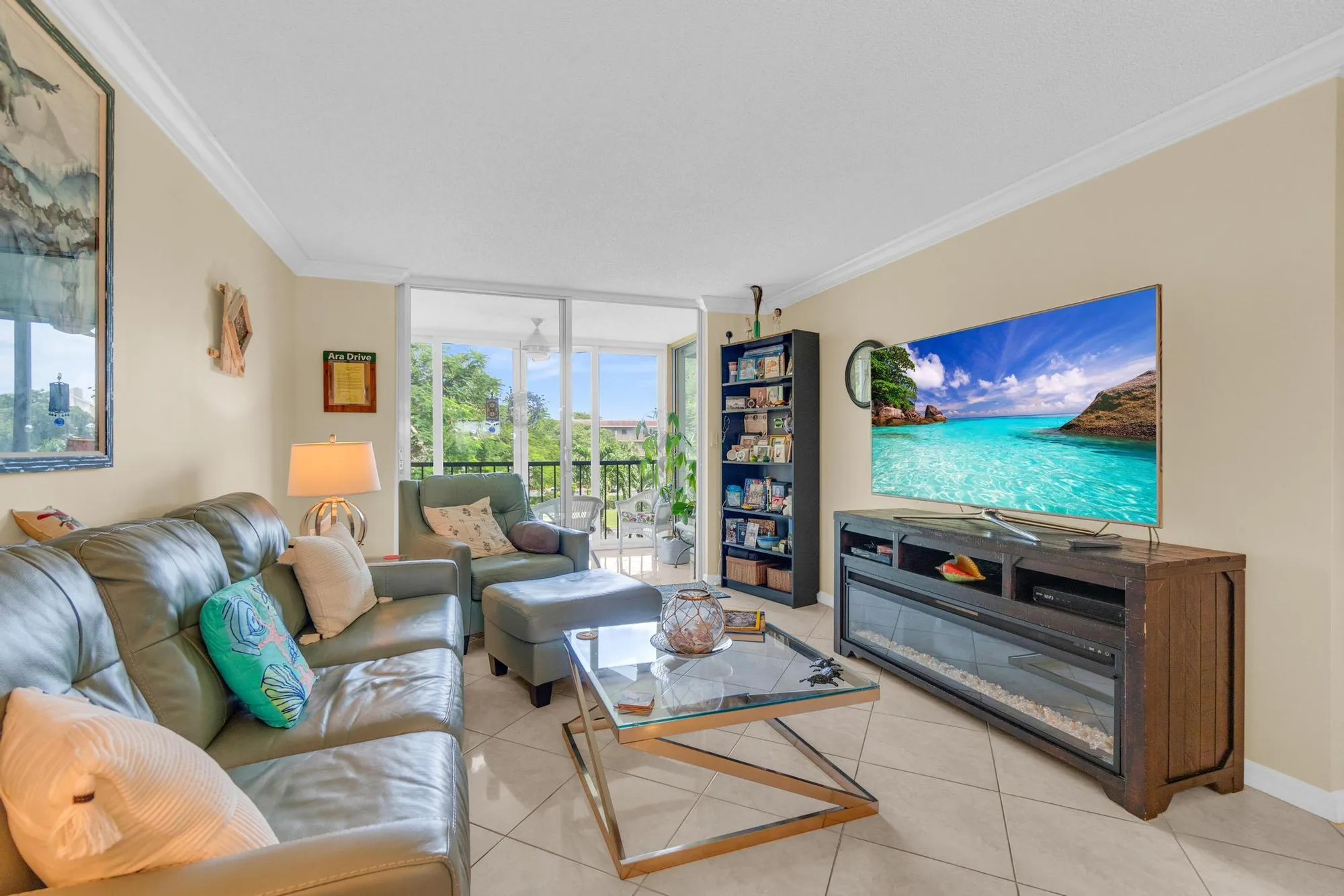 Property Slideshow image 11 of 72 | 6795 huntington ln apt 306, Delray Beach, FL, 33446