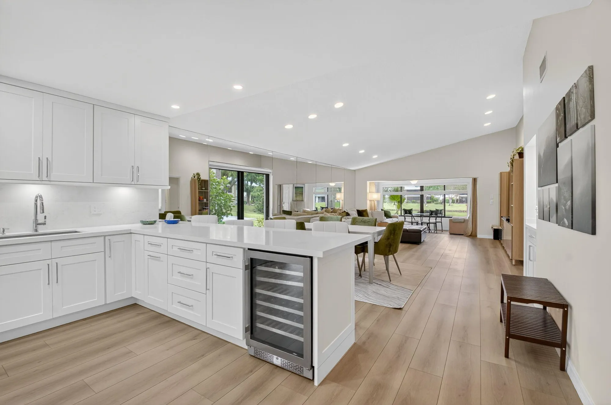 Property Slideshow image 18 of 94 | 24 westgate ln a, Boynton Beach, FL, 33436