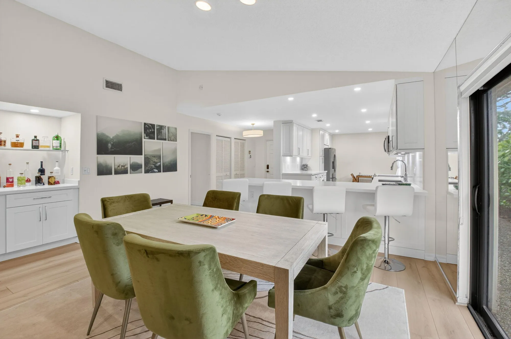 Property Slideshow image 25 of 94 | 24 westgate ln a, Boynton Beach, FL, 33436