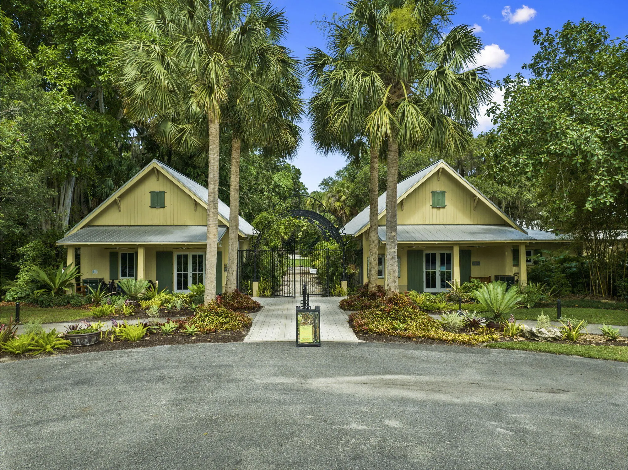 Property Slideshow image 34 of 38 | 27 vista gardens trl apt 106, Vero Beach, FL, 32962