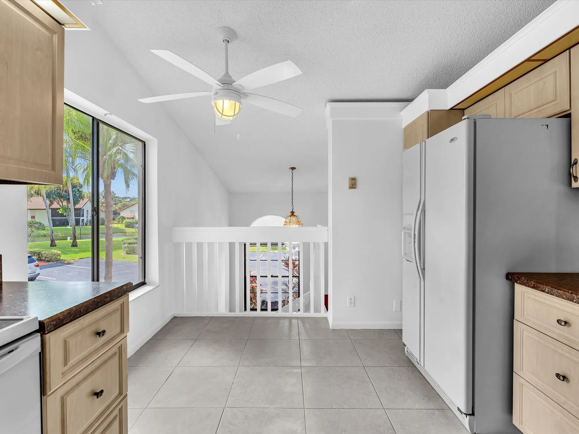 Property Slideshow image 9 of 57 | 10694 ocean palm way 202, Boynton Beach, FL, 33437