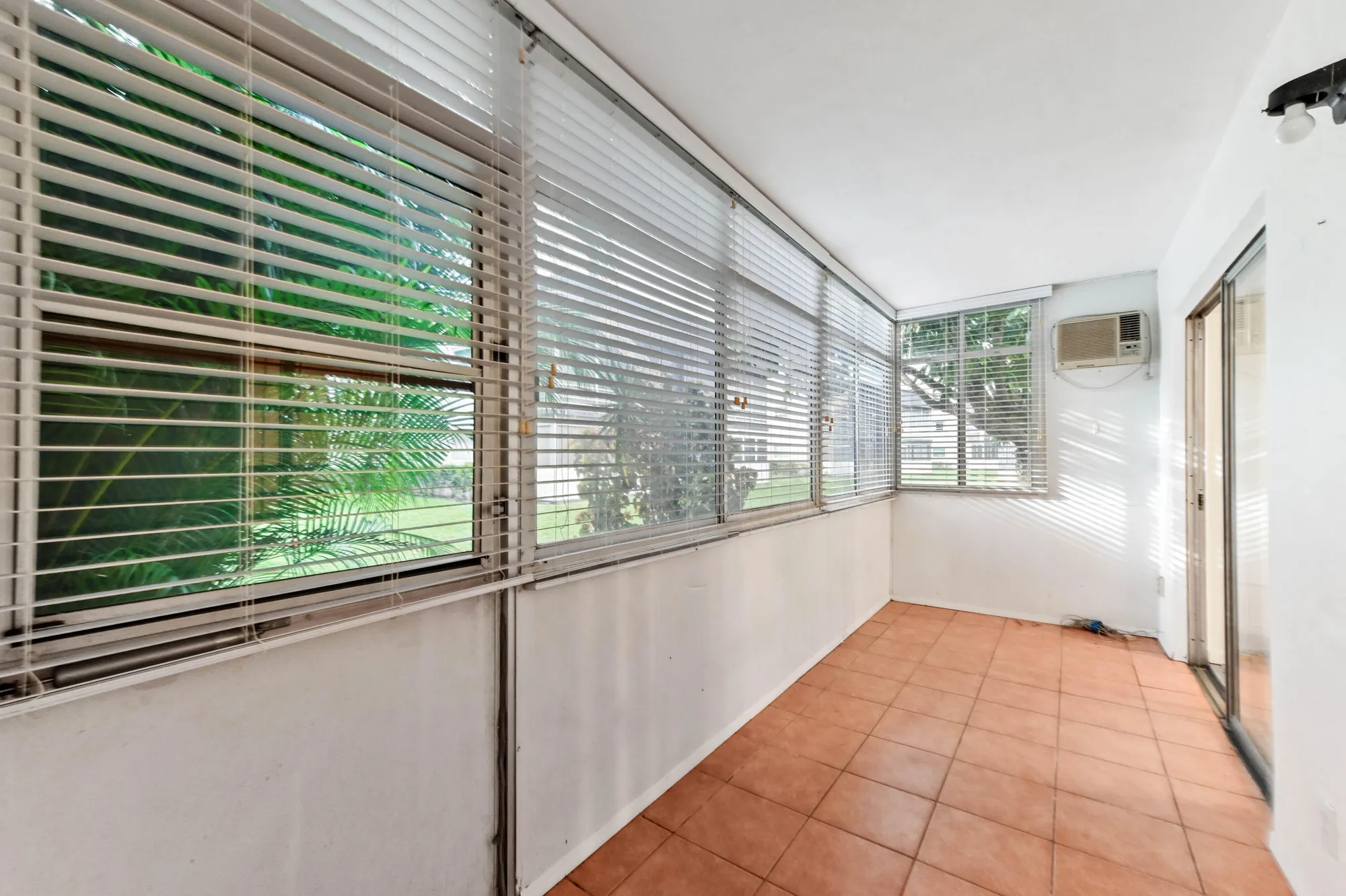 Property Slideshow image 19 of 36 | 490 burgundy k, Delray Beach, FL, 33484