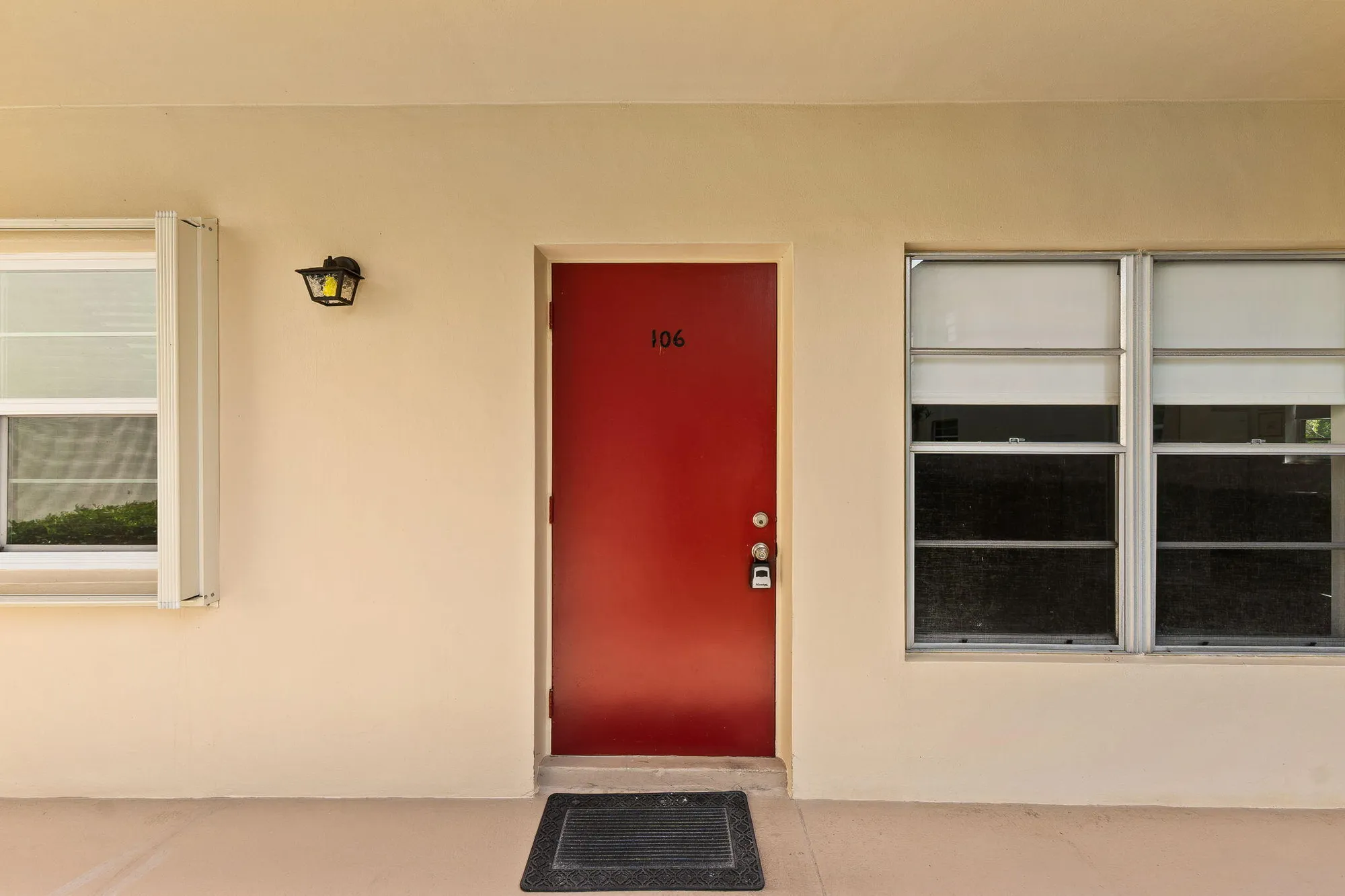 Property Slideshow image 7 of 38 | 27 vista gardens trl apt 106, Vero Beach, FL, 32962