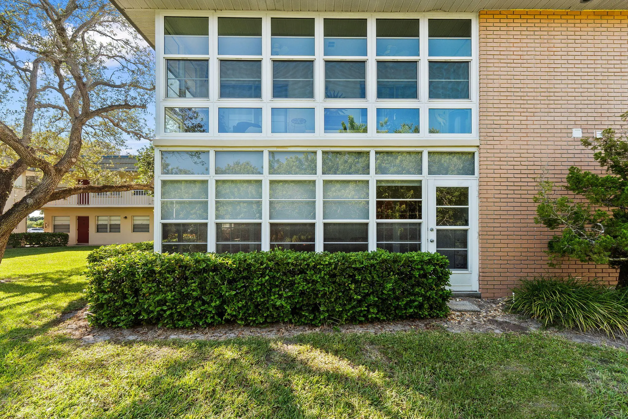 Property Slideshow image 26 of 38 | 27 vista gardens trl apt 106, Vero Beach, FL, 32962