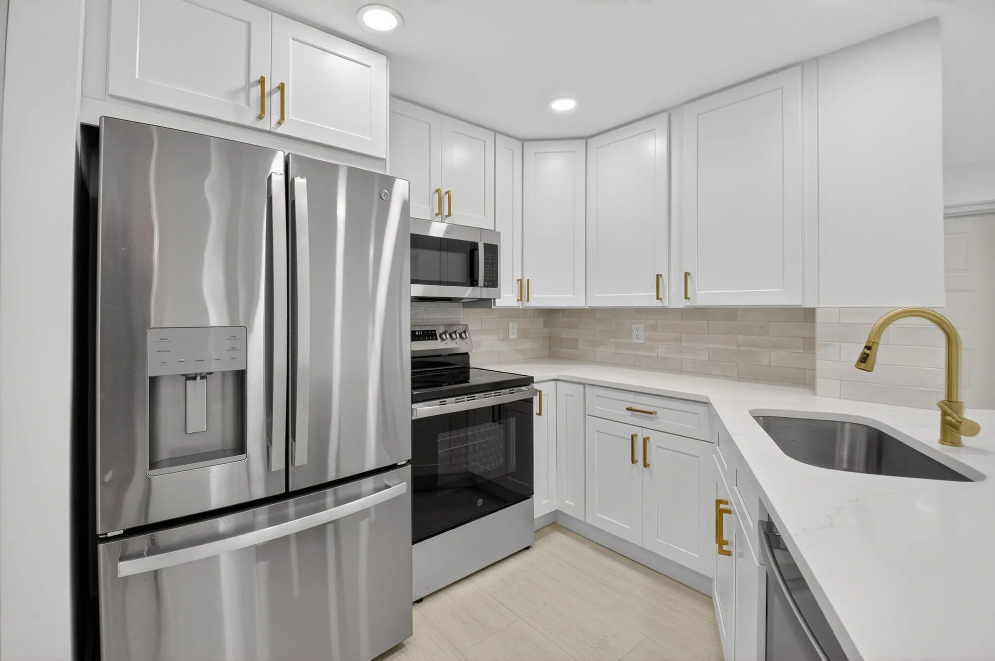 Property Slideshow image 6 of 25 | 7547 s oriole blvd 101, Delray Beach, FL, 33446