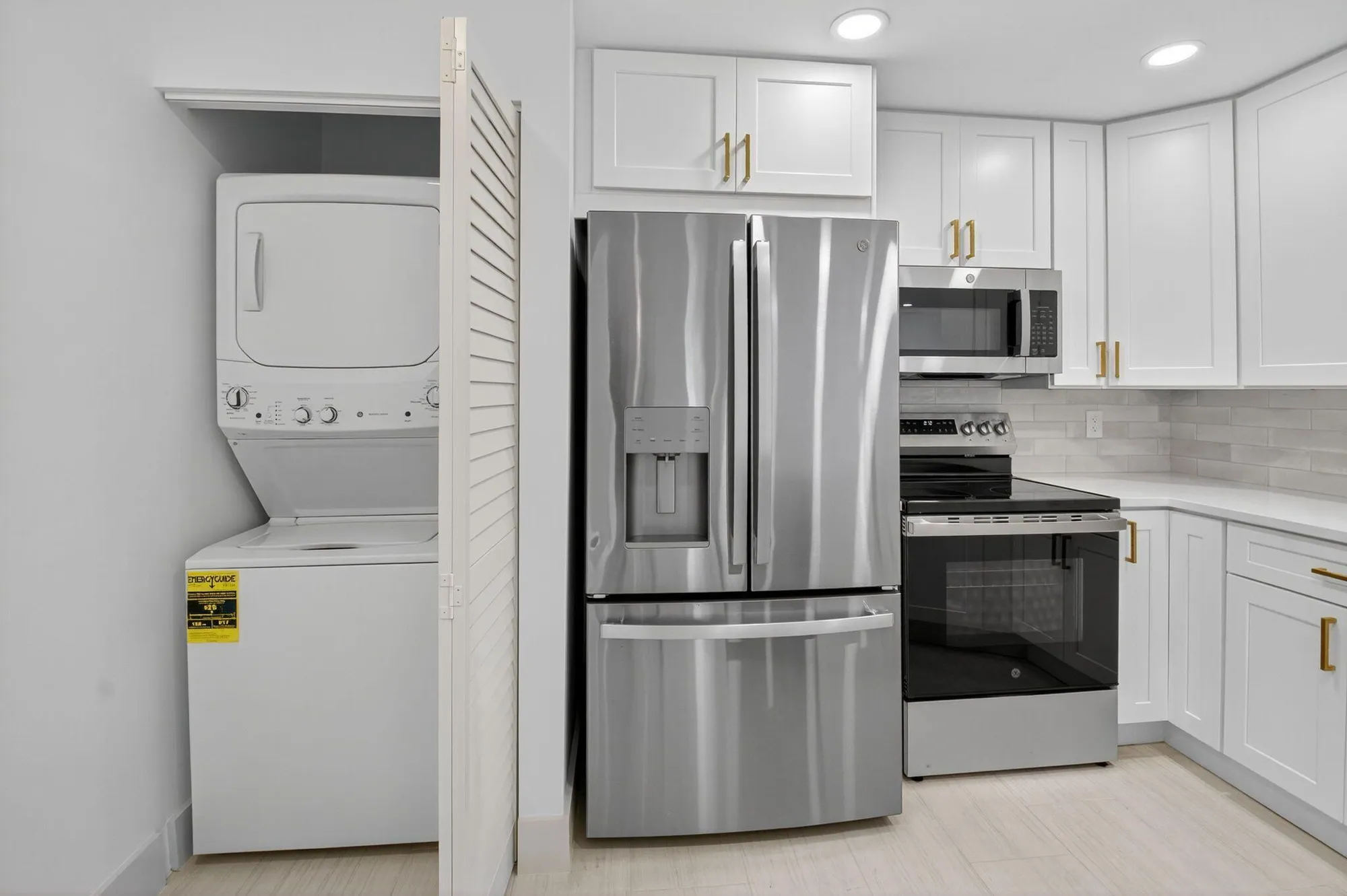 Property Slideshow image 9 of 25 | 7547 s oriole blvd 101, Delray Beach, FL, 33446