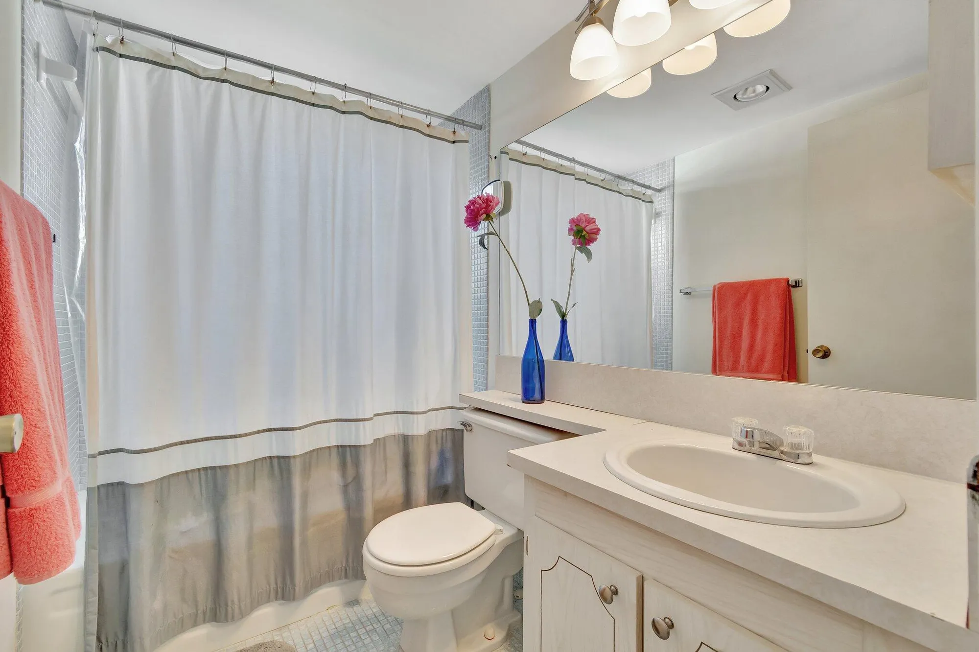 Property Slideshow image 17 of 65 | 536 fanshaw m, Boca Raton, FL, 33434