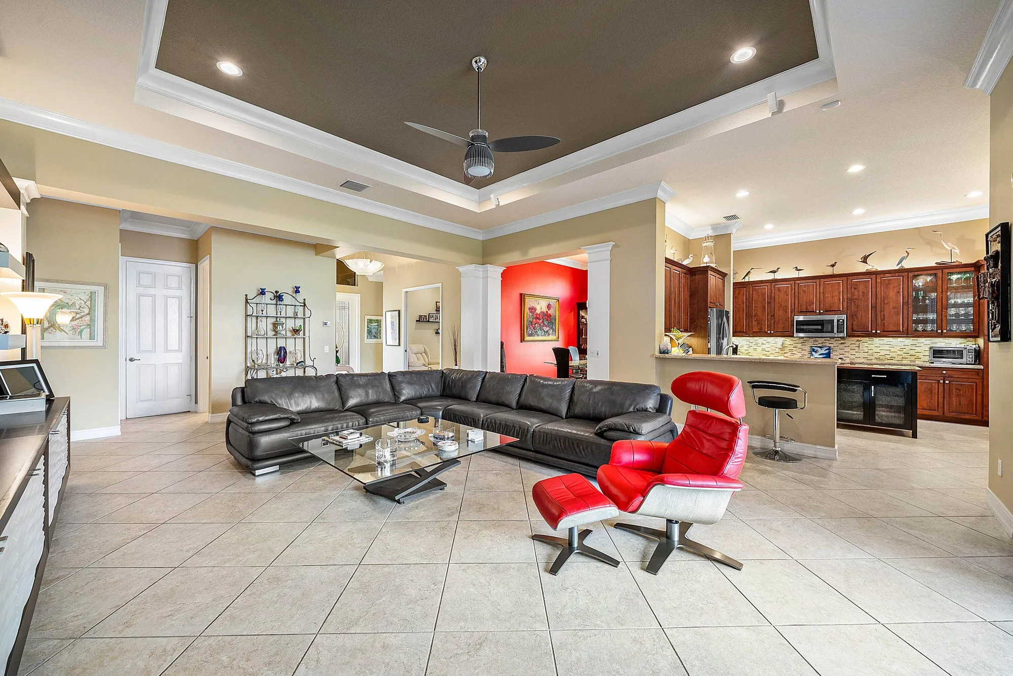 Property Slideshow image 6 of 48 | 9886 bluefield dr, Boynton Beach, FL, 33473