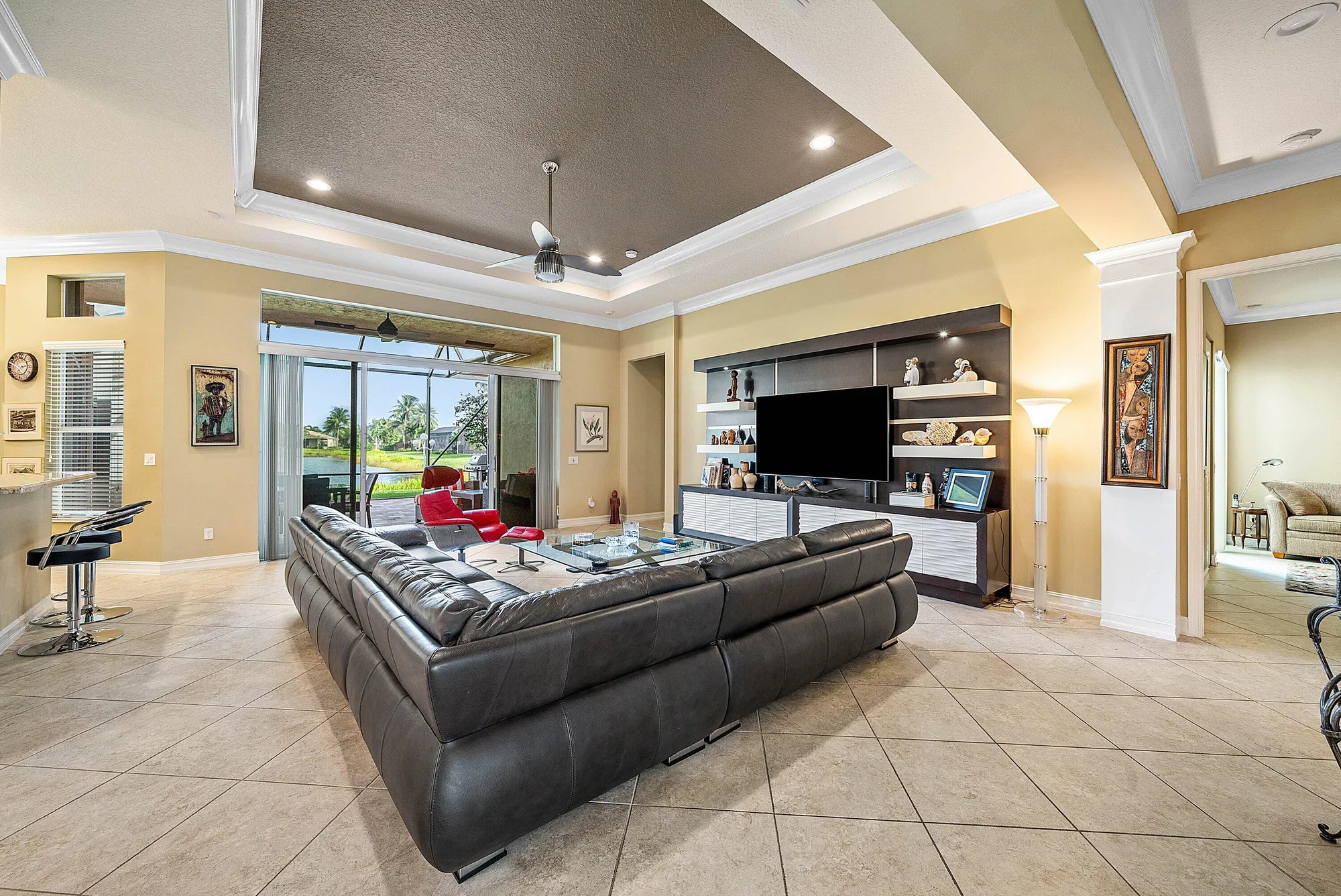 Property Slideshow image 4 of 48 | 9886 bluefield dr, Boynton Beach, FL, 33473