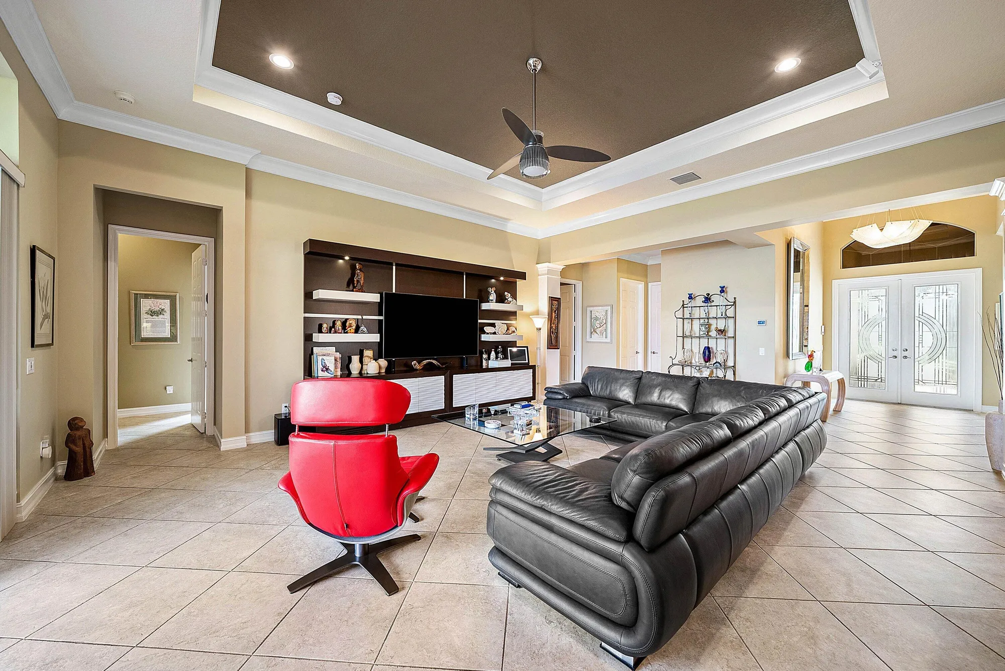 Property Slideshow image 15 of 48 | 9886 bluefield dr, Boynton Beach, FL, 33473