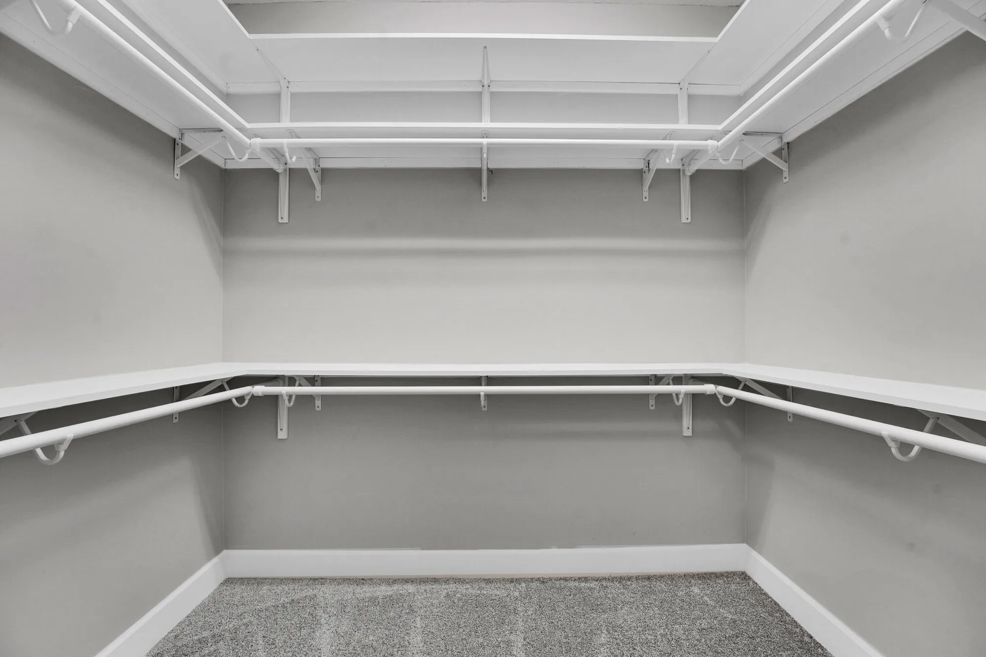 Property Slideshow image 18 of 41 | 11081 sw carriage hill ln, Port Saint Lucie, FL, 34987