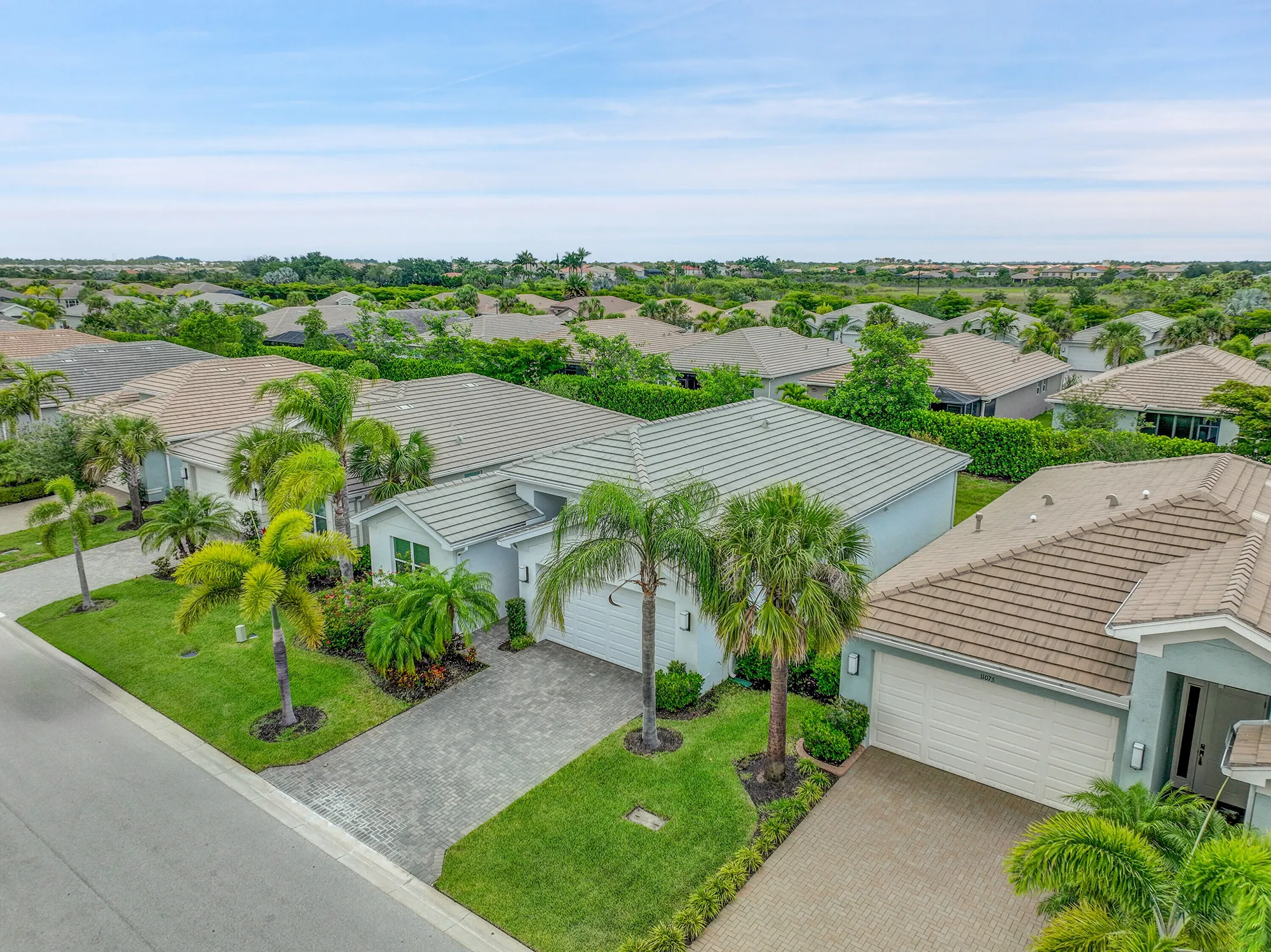 Property Slideshow image 31 of 41 | 11081 sw carriage hill ln, Port Saint Lucie, FL, 34987