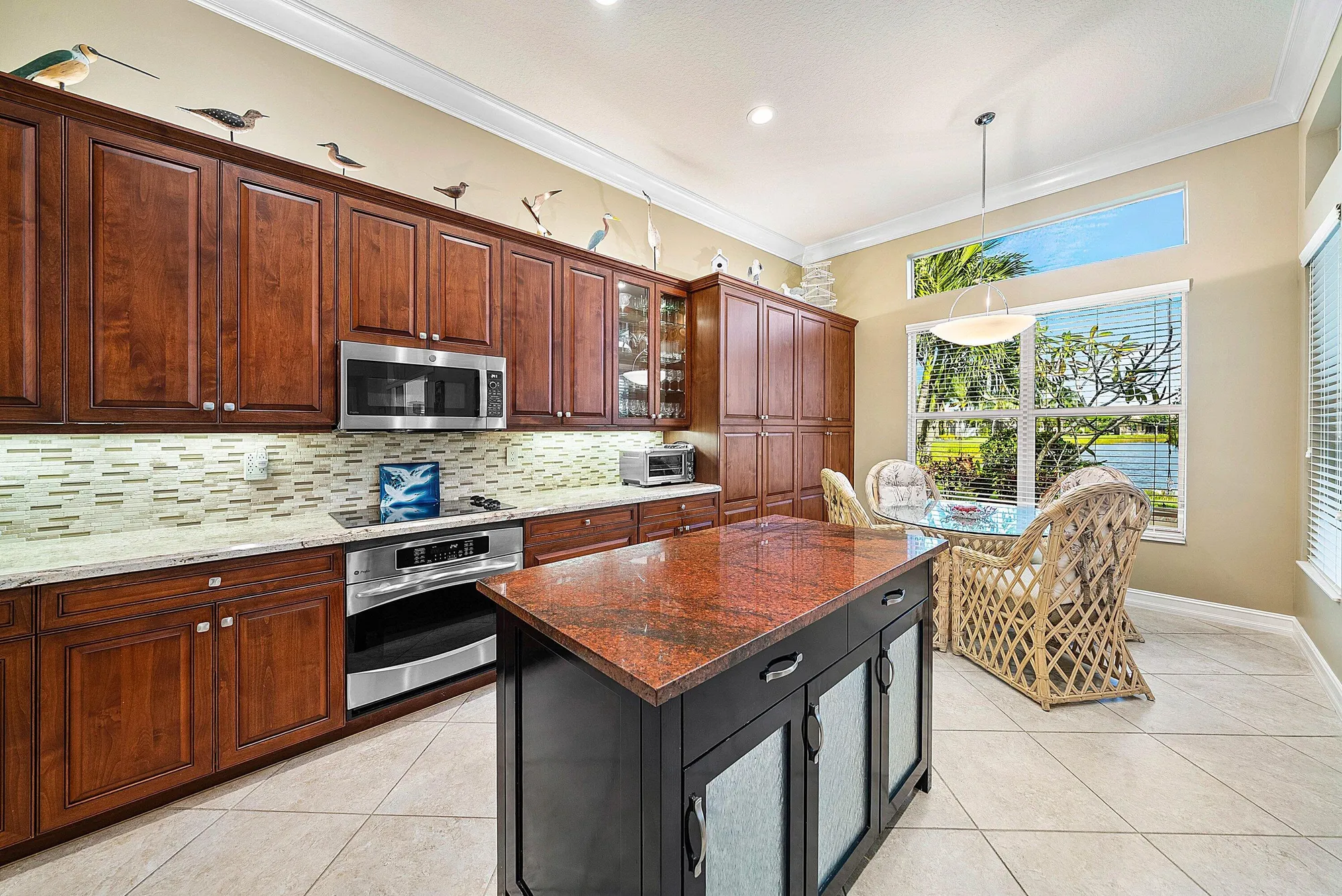 Property Slideshow image 19 of 48 | 9886 bluefield dr, Boynton Beach, FL, 33473