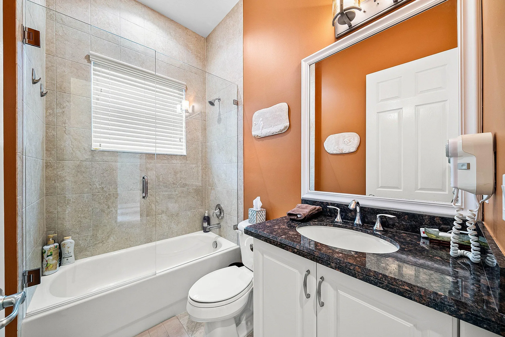 Property Slideshow image 28 of 48 | 9886 bluefield dr, Boynton Beach, FL, 33473