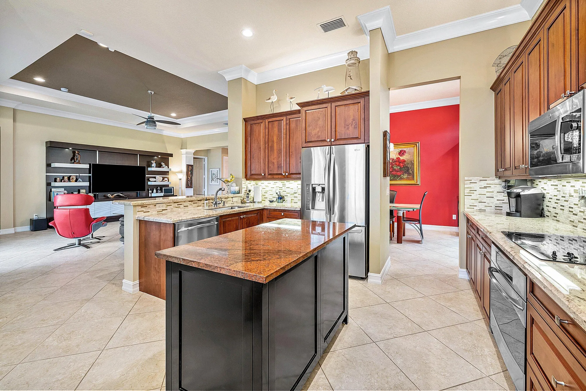 Property Slideshow image 21 of 48 | 9886 bluefield dr, Boynton Beach, FL, 33473