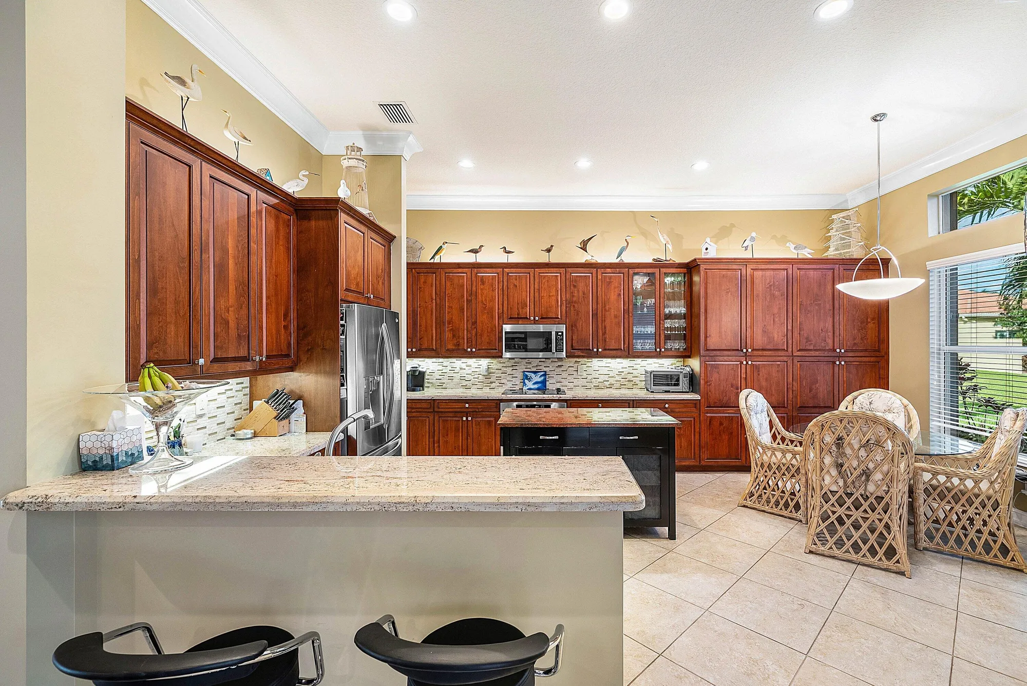 Property Slideshow image 7 of 48 | 9886 bluefield dr, Boynton Beach, FL, 33473