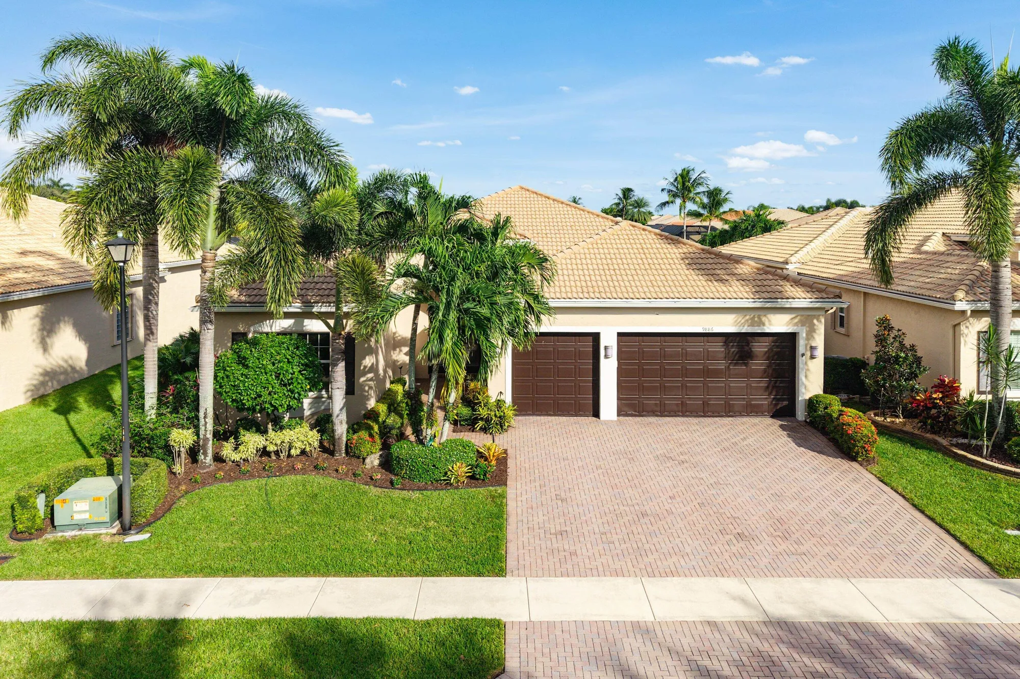 Property Slideshow image 1 of 48 | 9886 bluefield dr, Boynton Beach, FL, 33473
