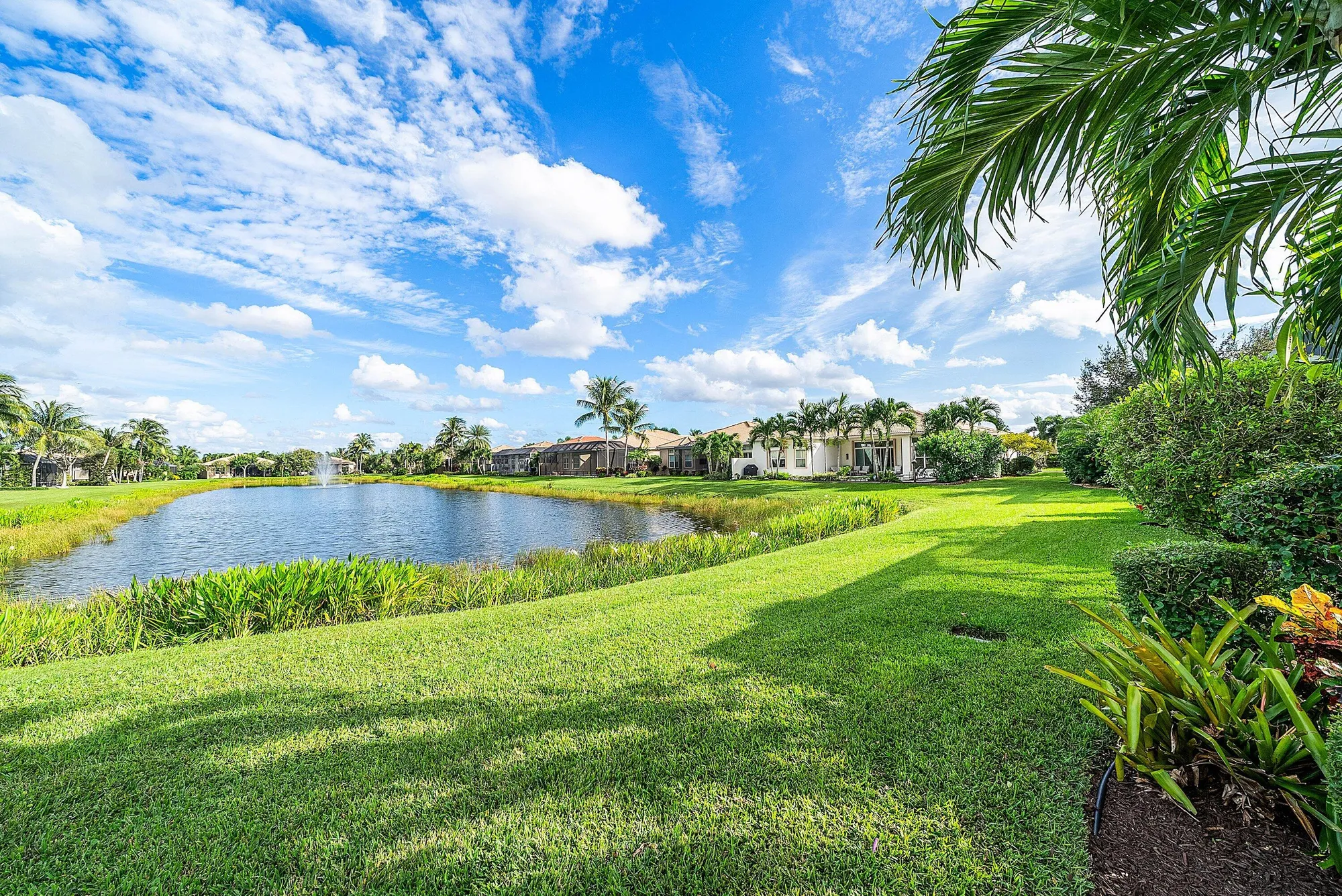 Property Slideshow image 47 of 48 | 9886 bluefield dr, Boynton Beach, FL, 33473