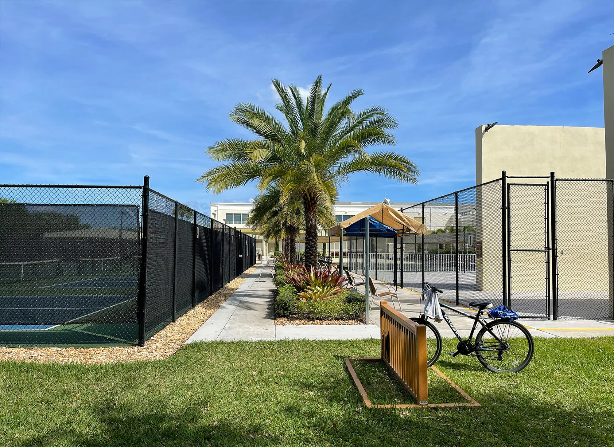 Property Slideshow image 26 of 32 | 86 sheffield d, West Palm Beach, FL, 33417